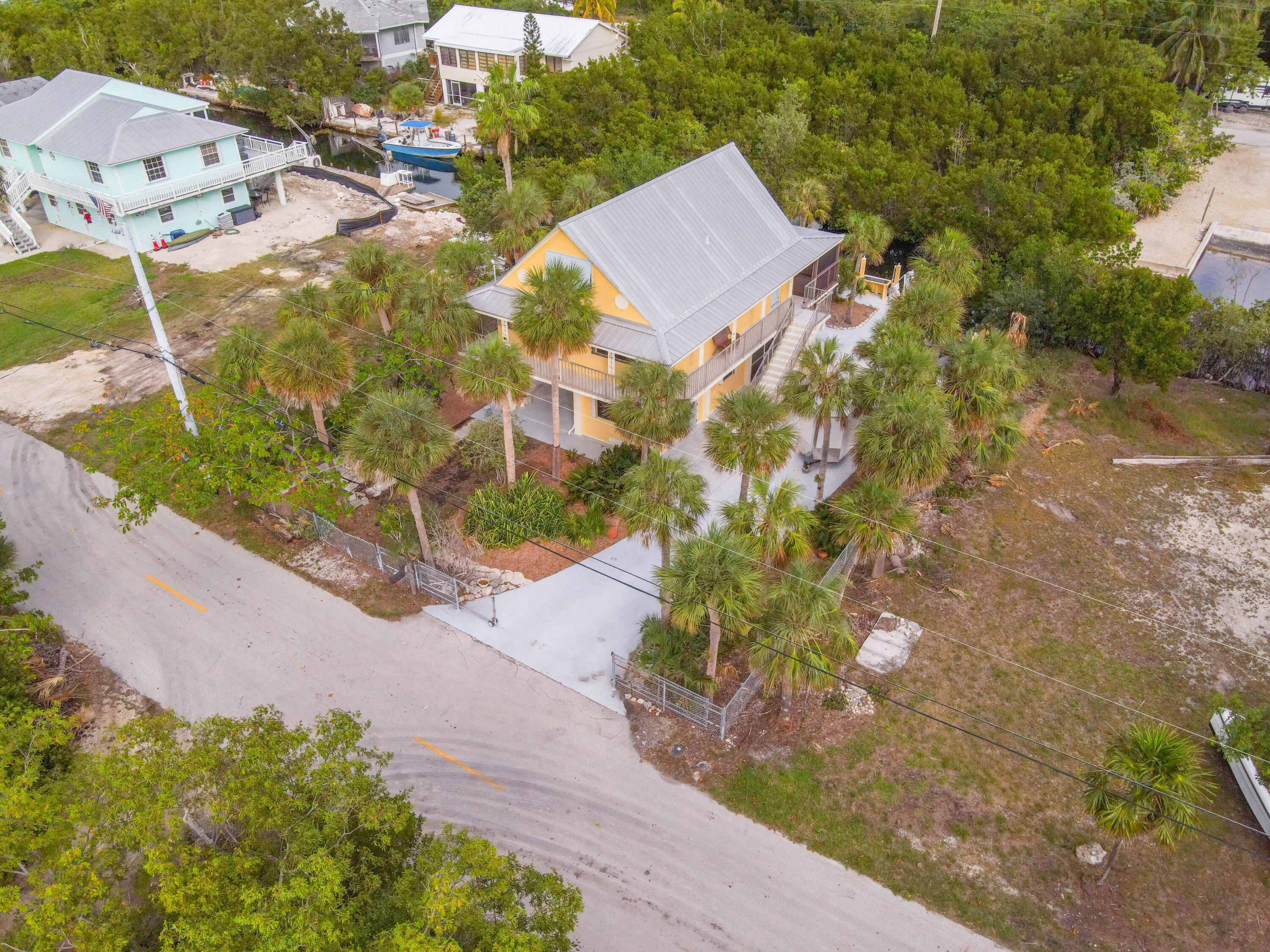 3841 Donna Road