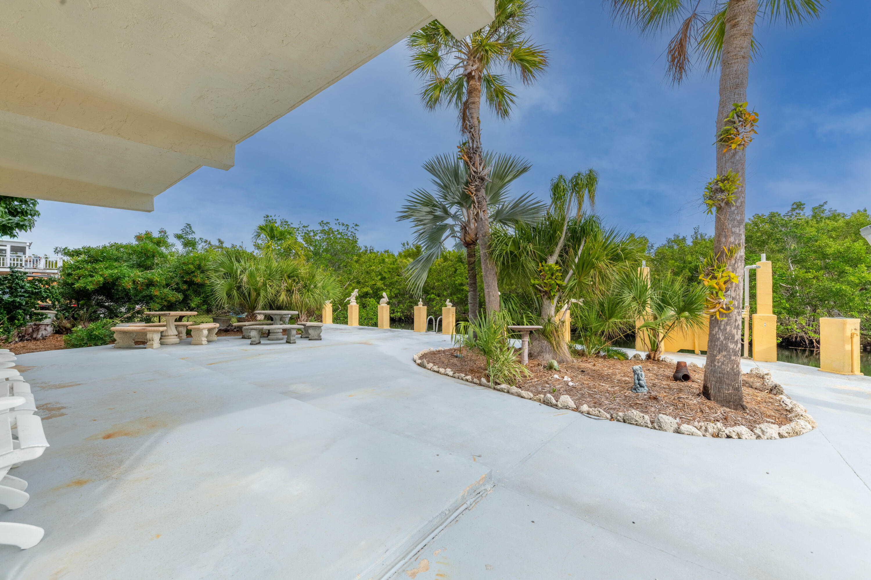 3841 Donna Road