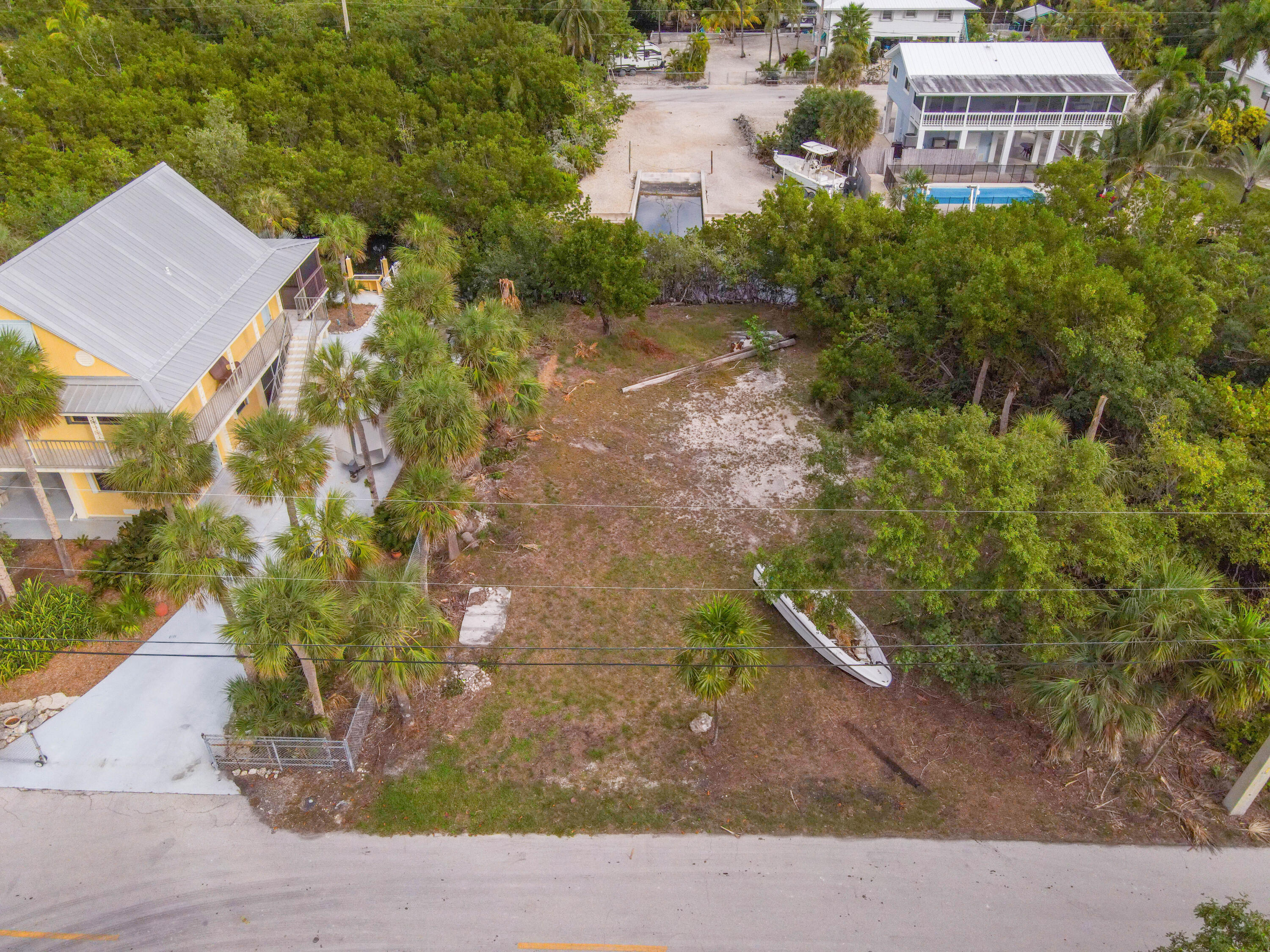 3841 Donna Road
