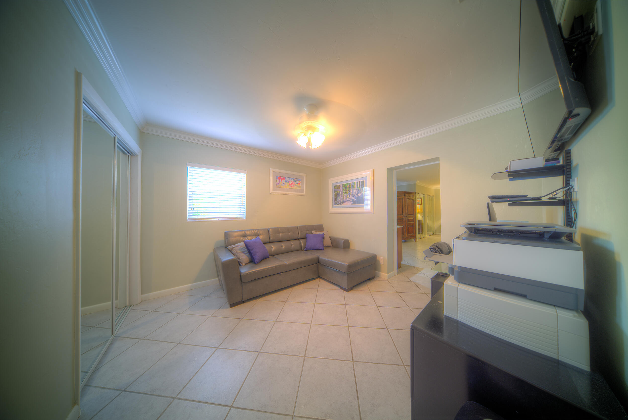 5 Amaryllis Dr