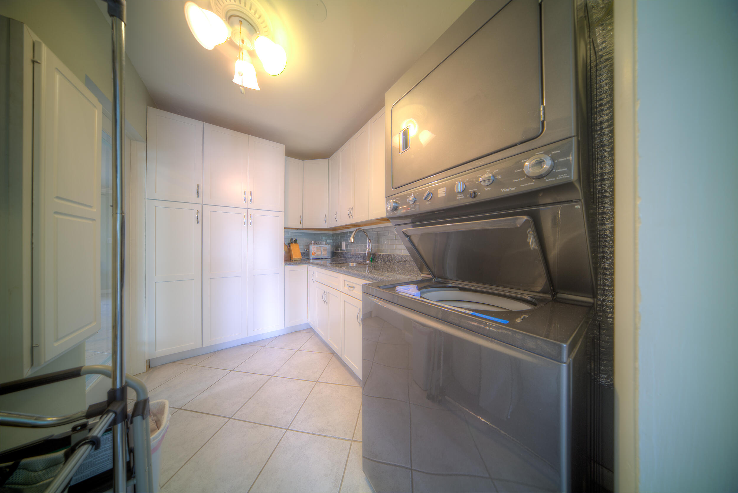 5 Amaryllis Dr
