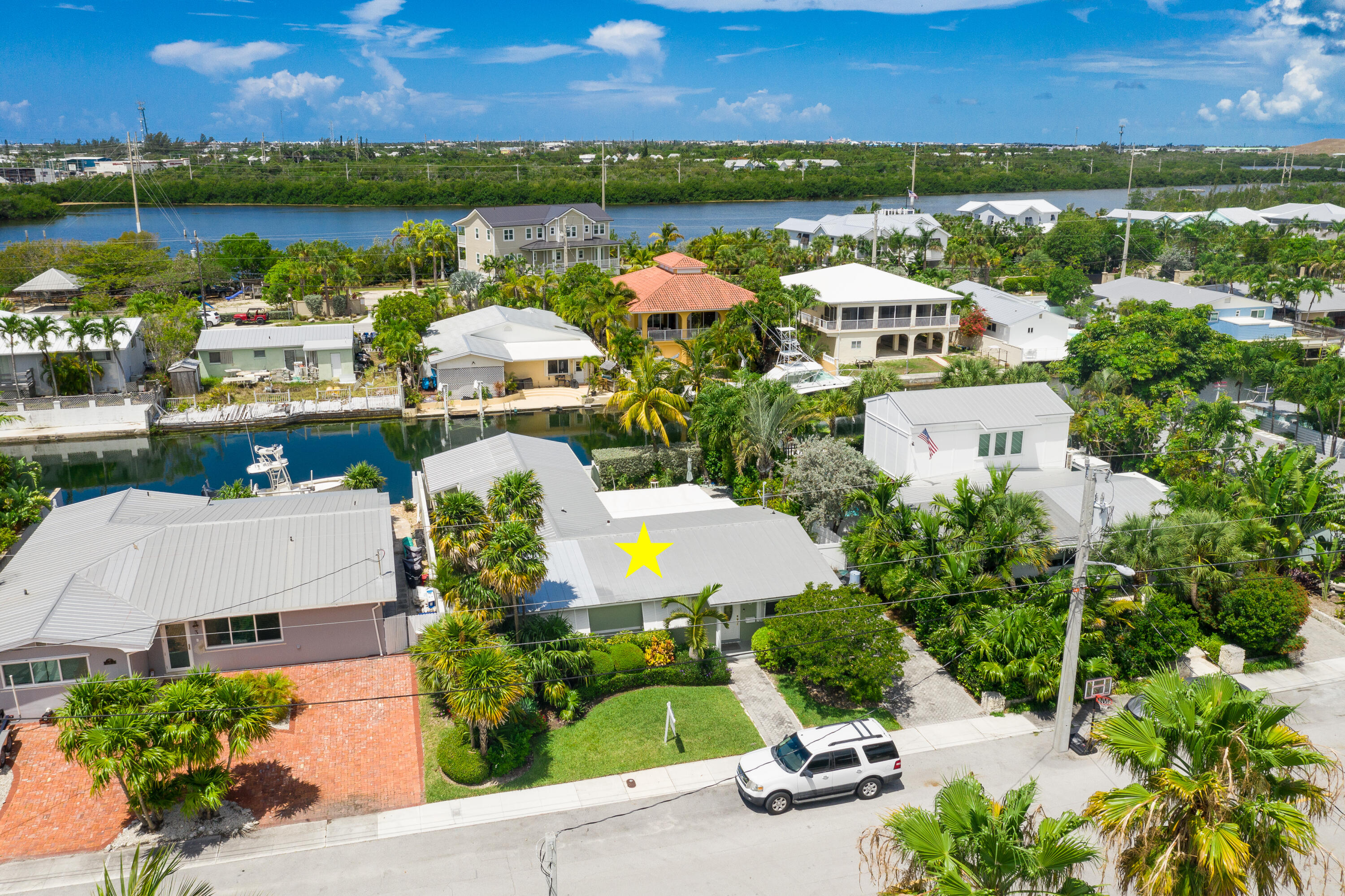 5 Amaryllis Dr