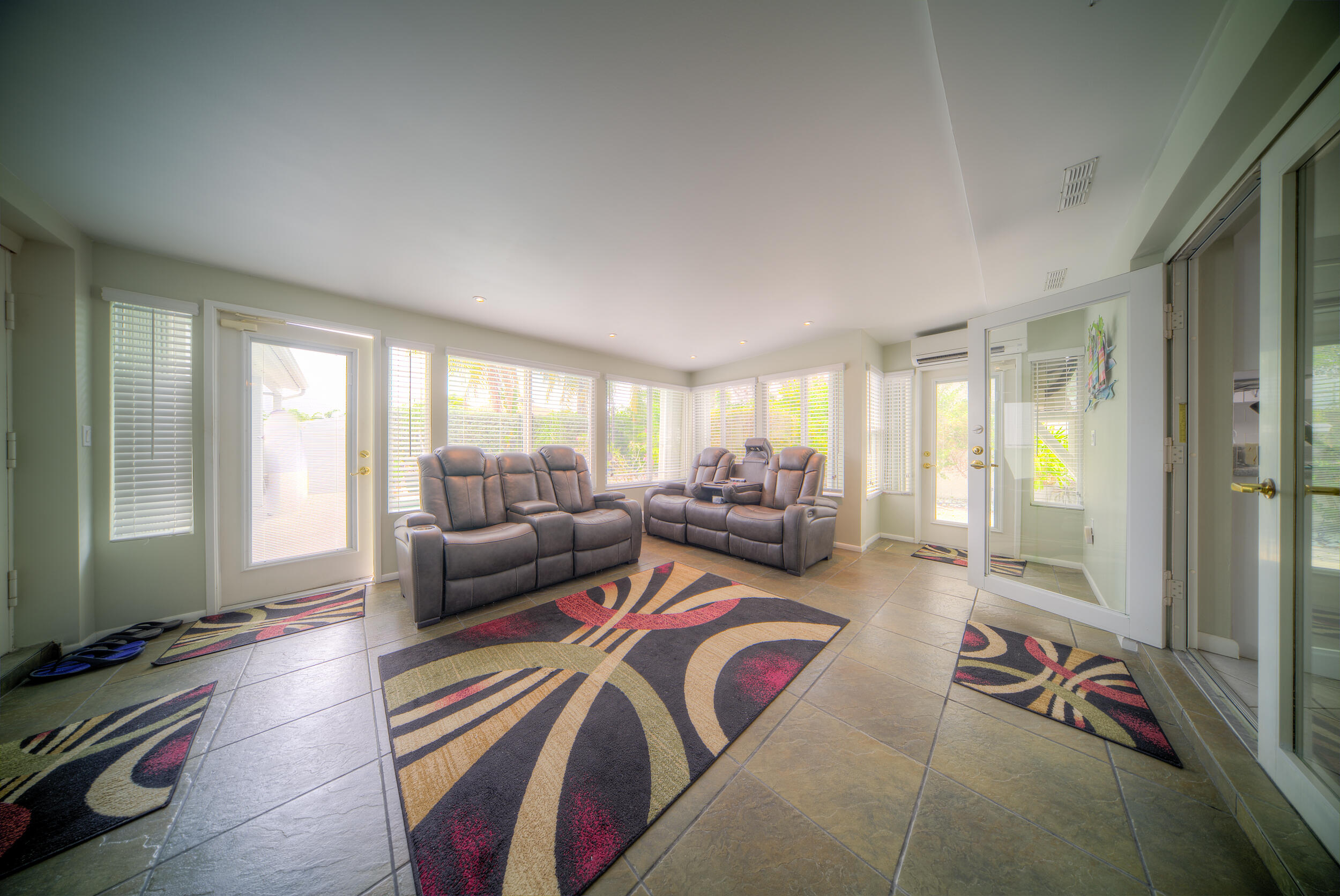 5 Amaryllis Dr