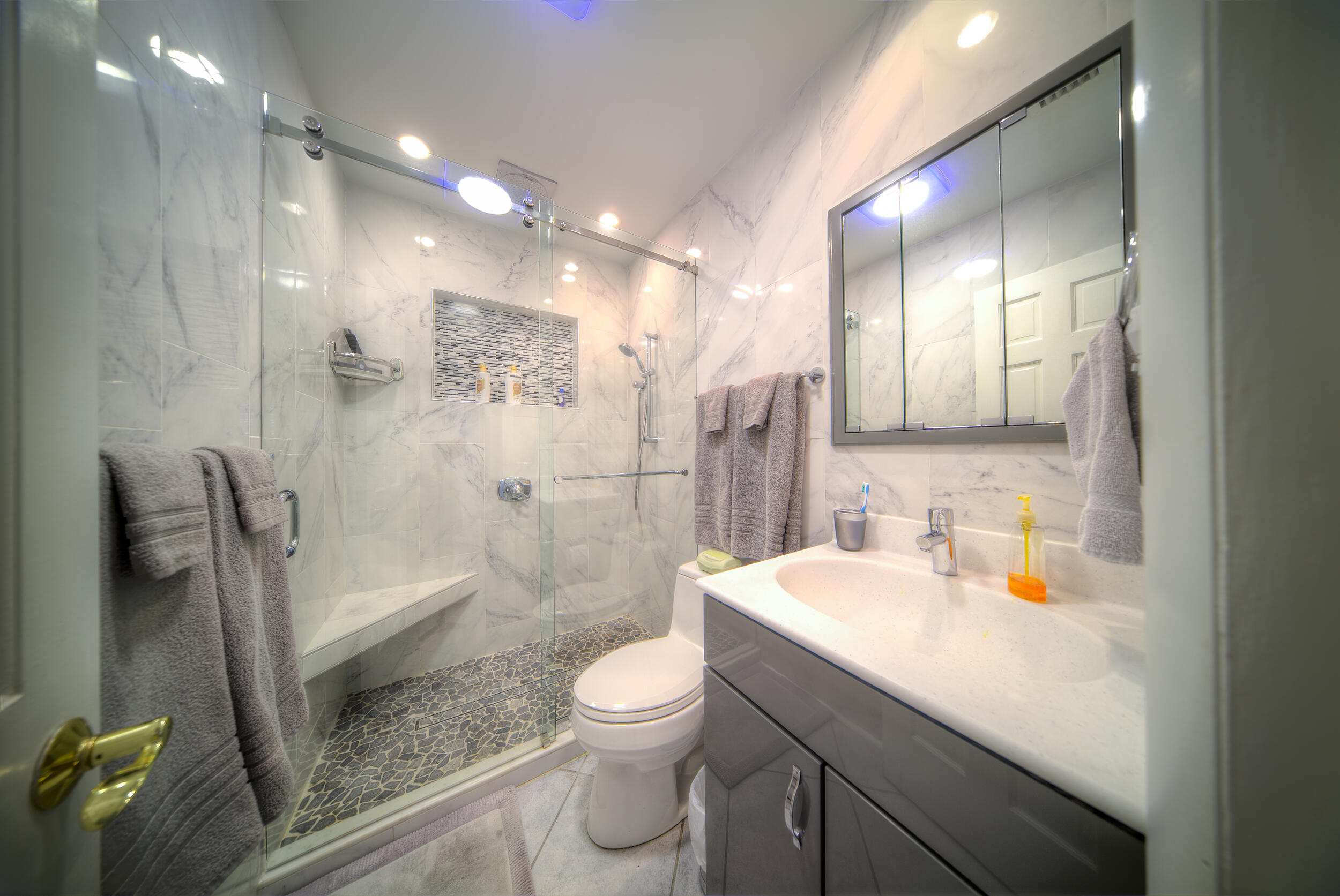 5 Amaryllis Dr