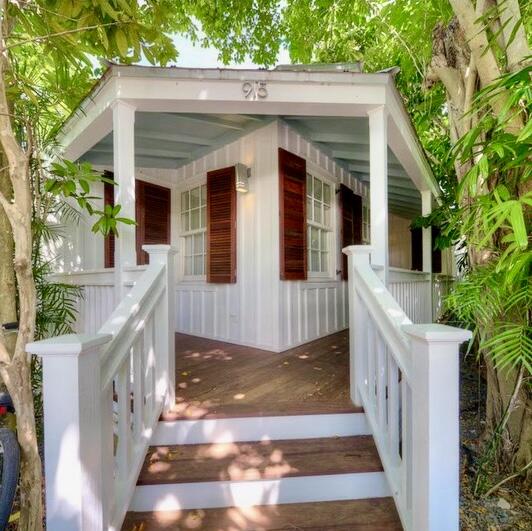 915 Cornish Lane