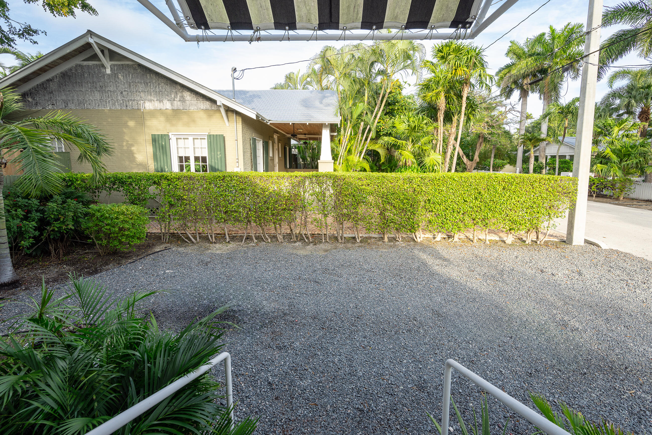 1411 White Street