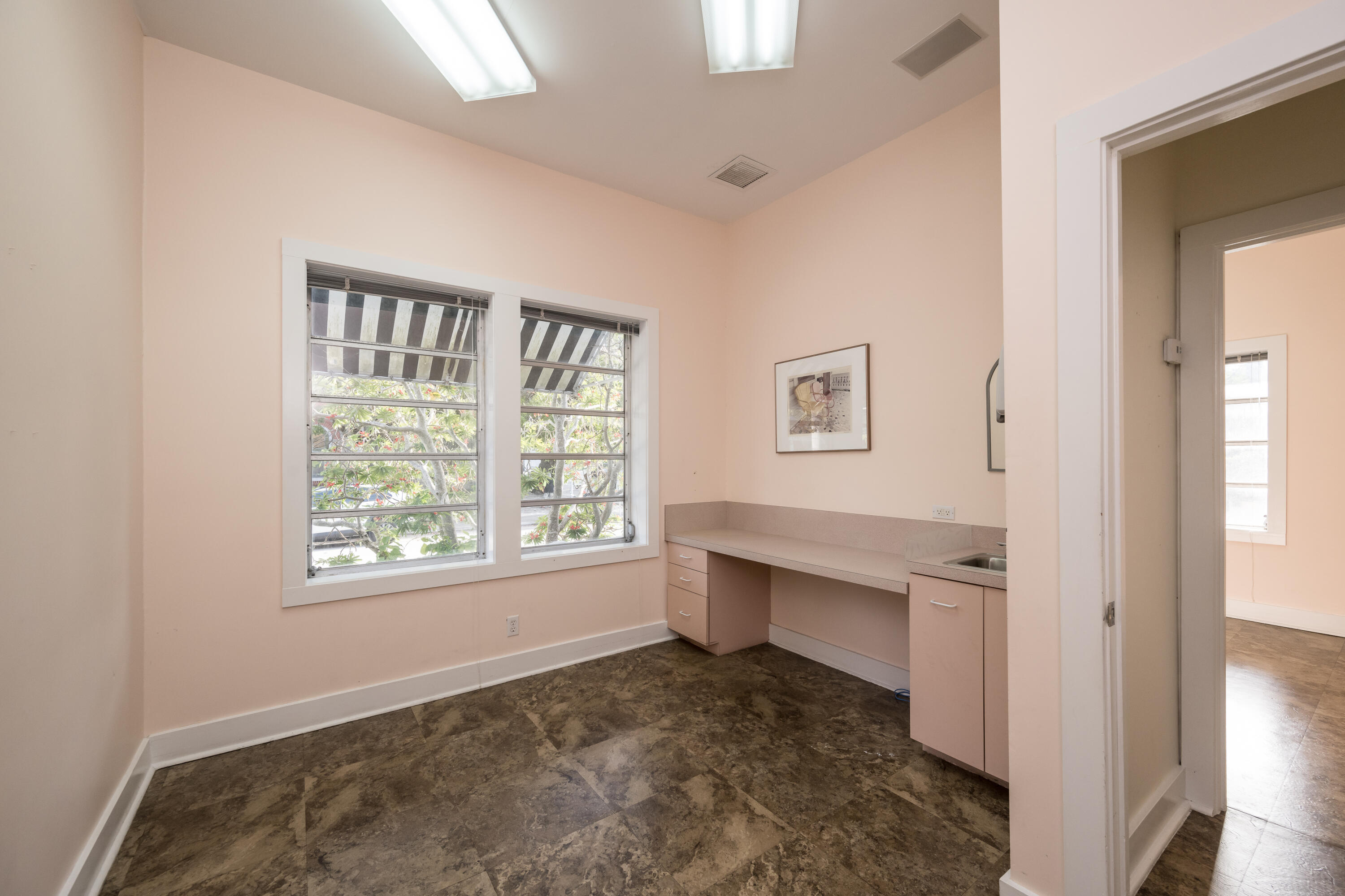 1411 White Street