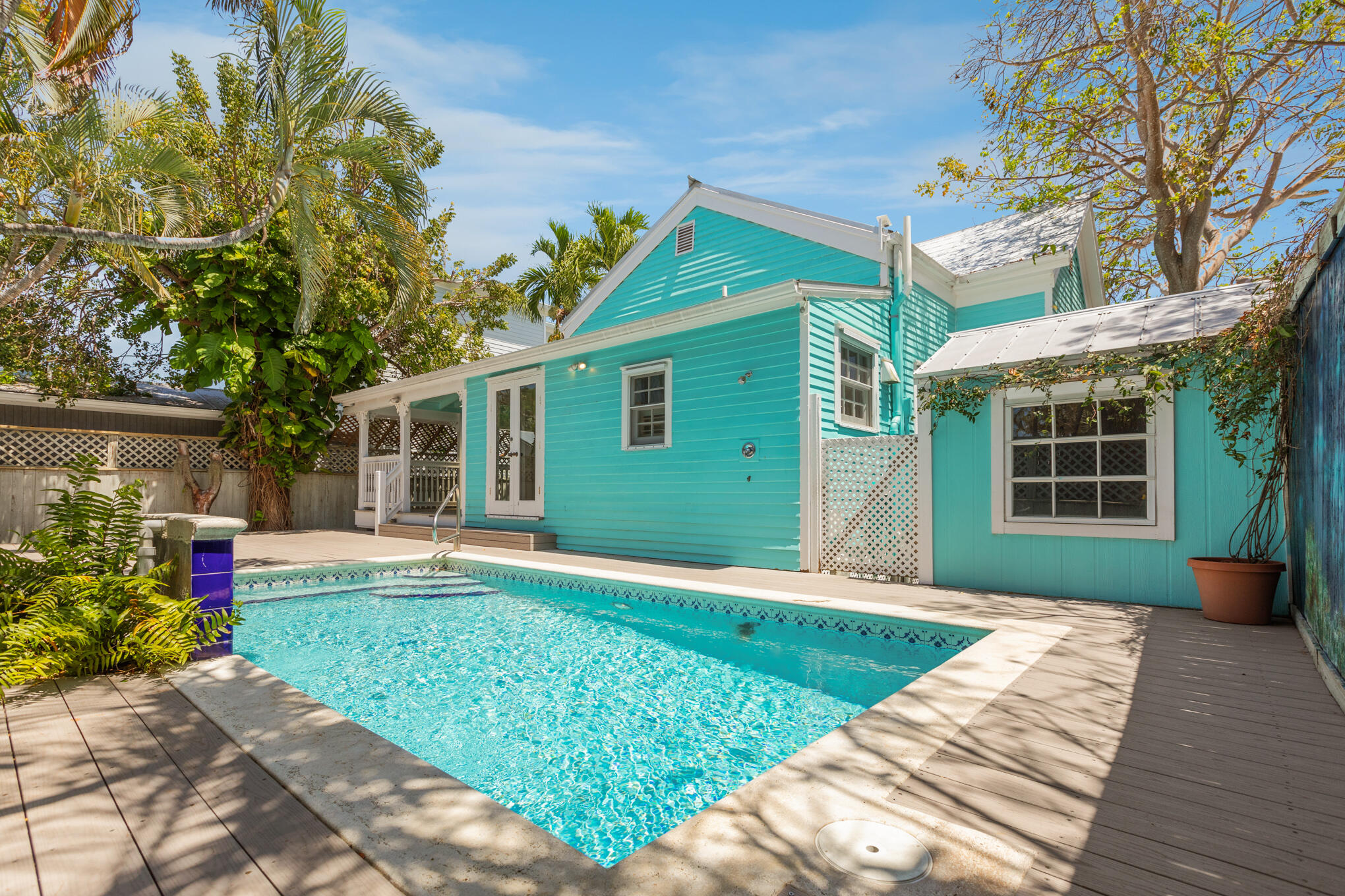 1709 Washington Street