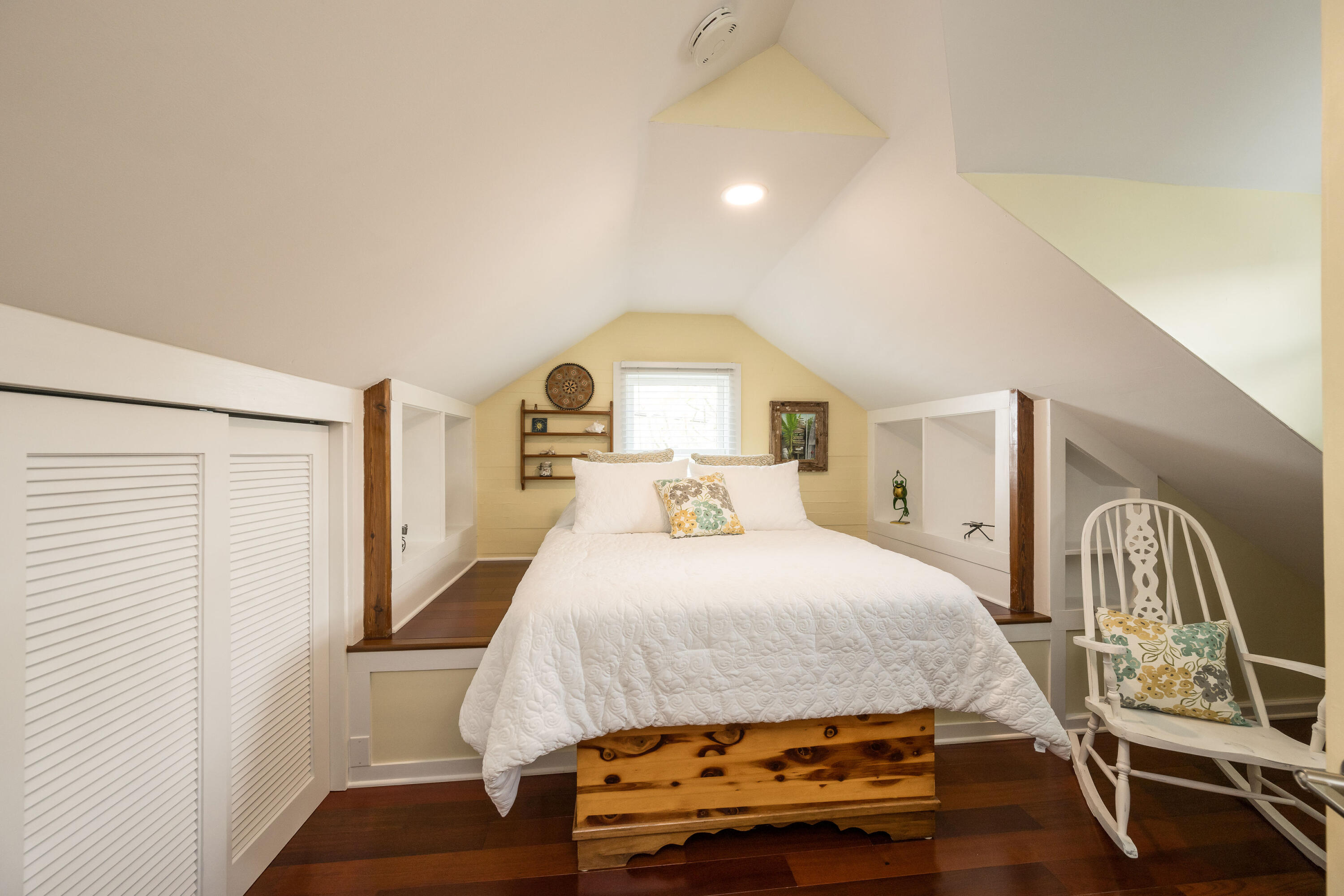 708 Windsor Lane