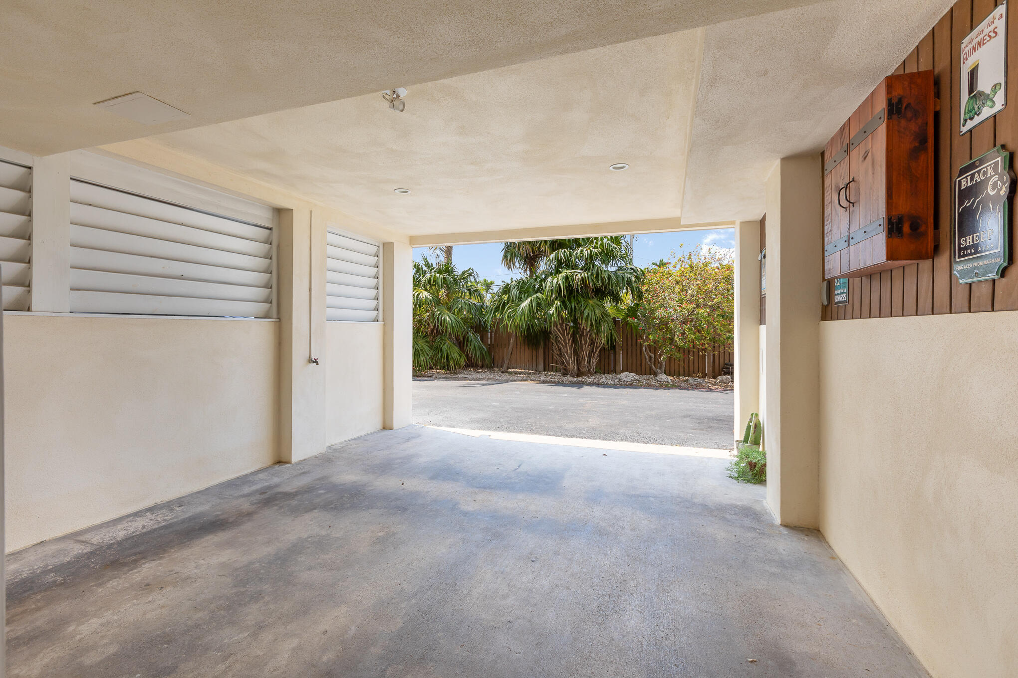 3075 Flagler Avenue Unit: 1