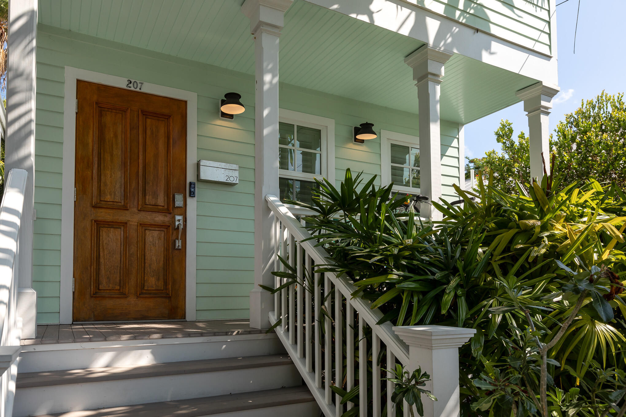 207 Virginia Street