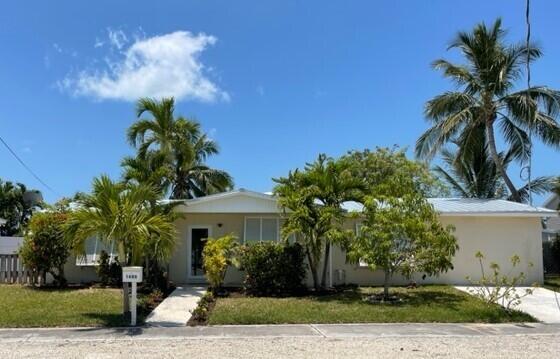 1608 Venetian Drive