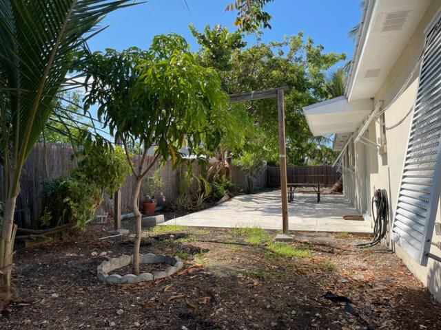 1608 Venetian Drive