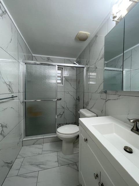 1608 Venetian Drive
