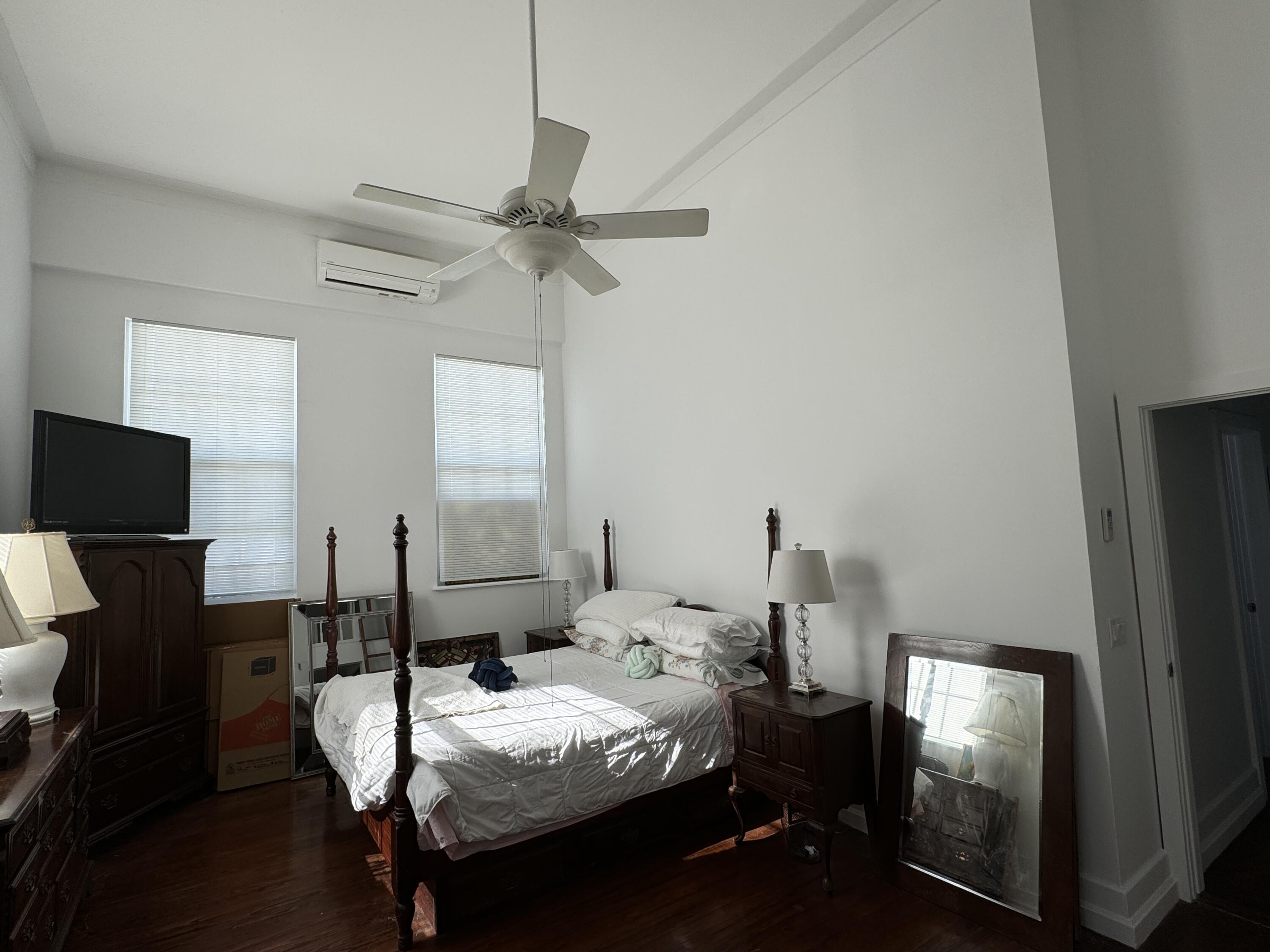 800 Fleming Street Unit: C1
