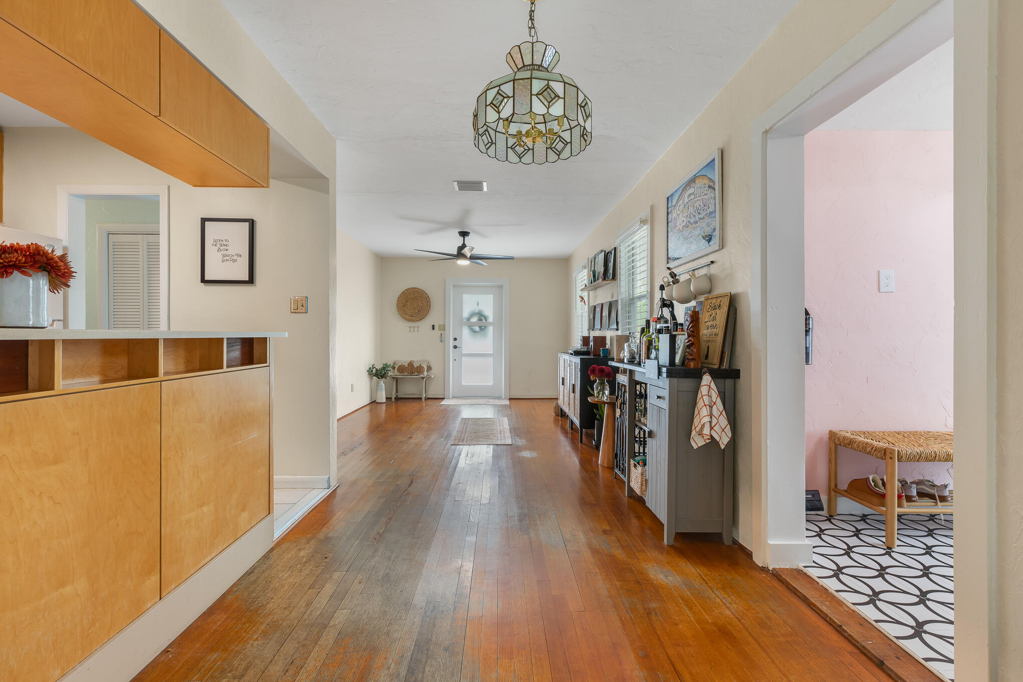 2815 Seidenberg Avenue