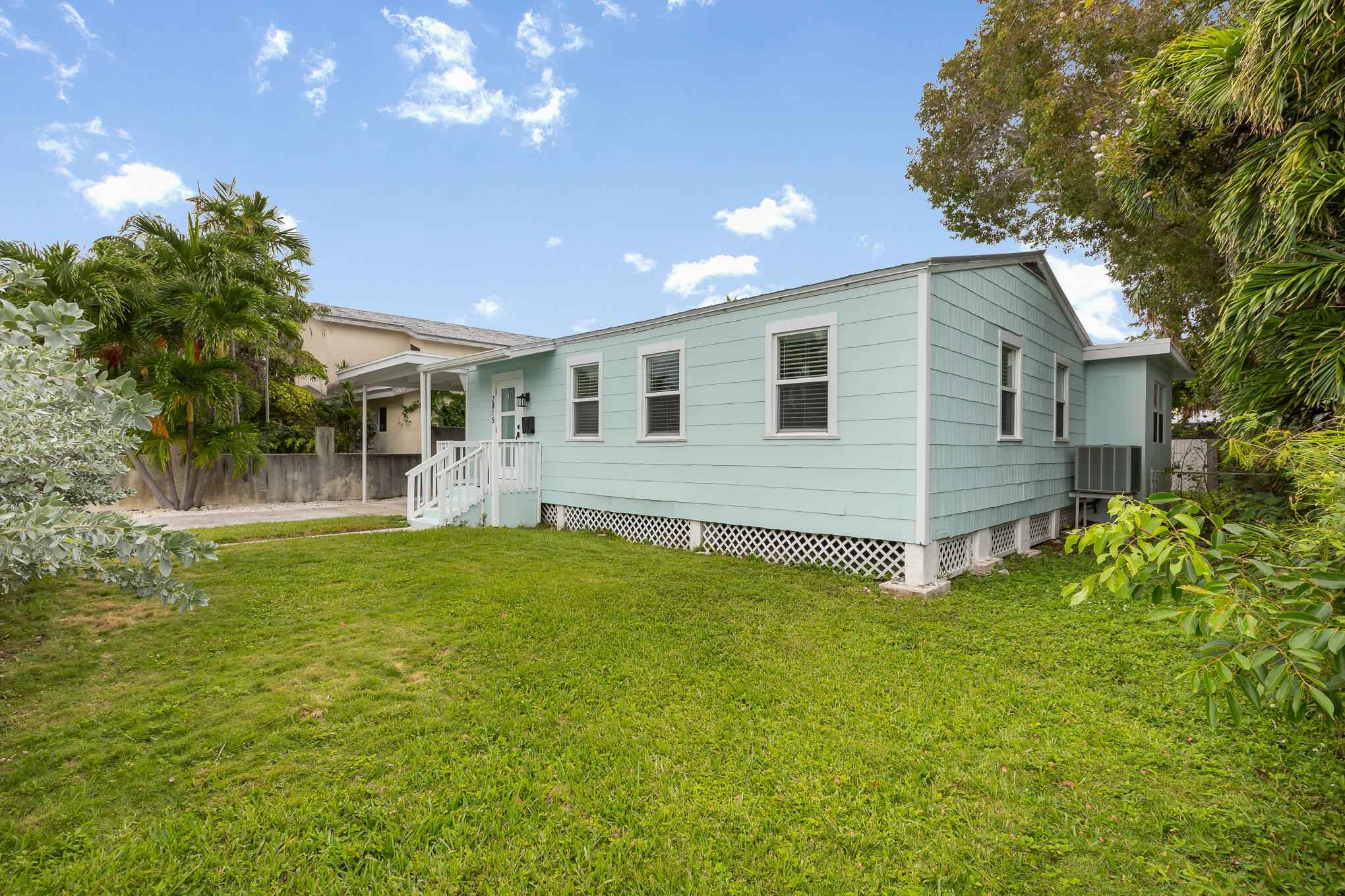 2815 Seidenberg Avenue