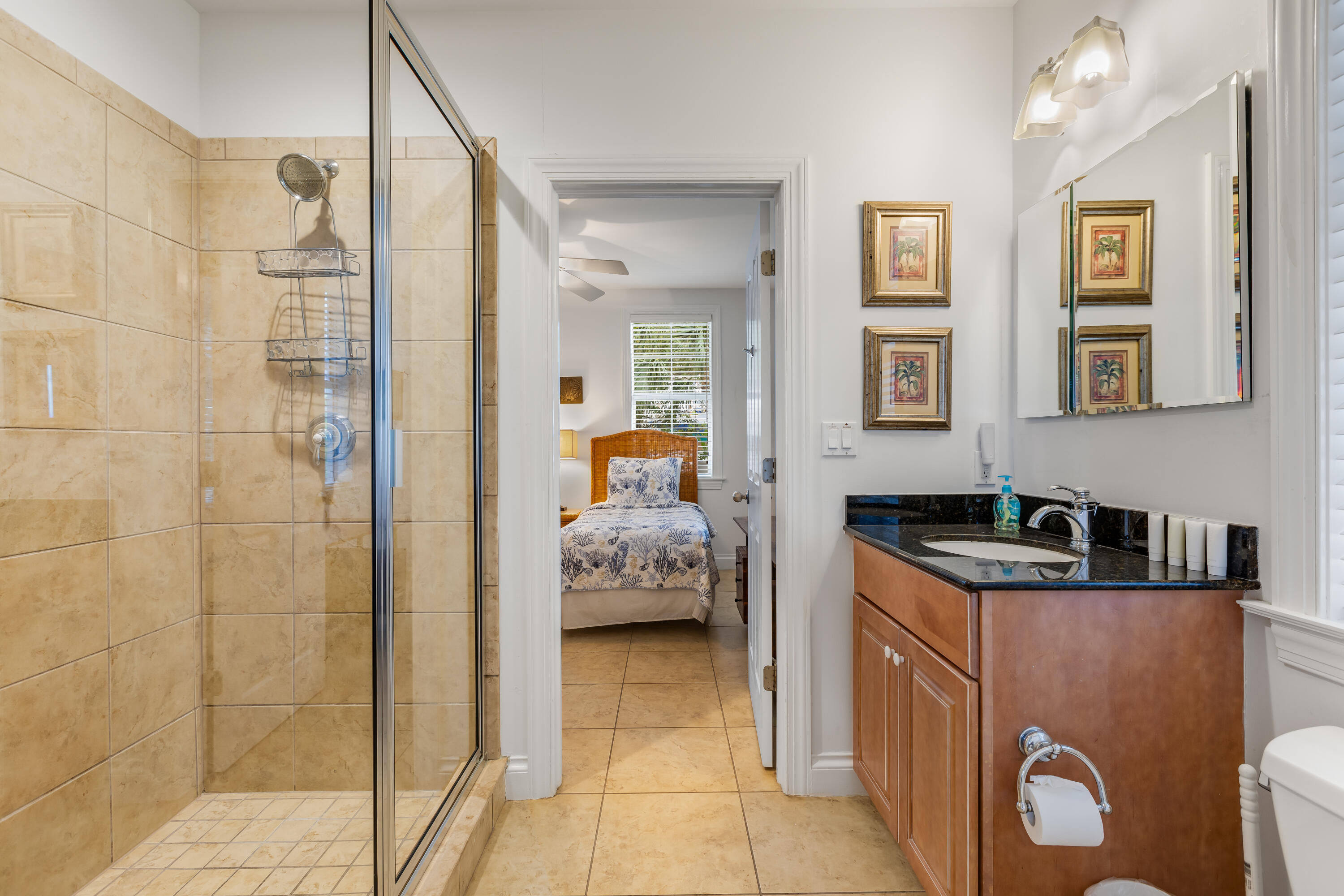 719 Eisenhower Drive Unit: 7