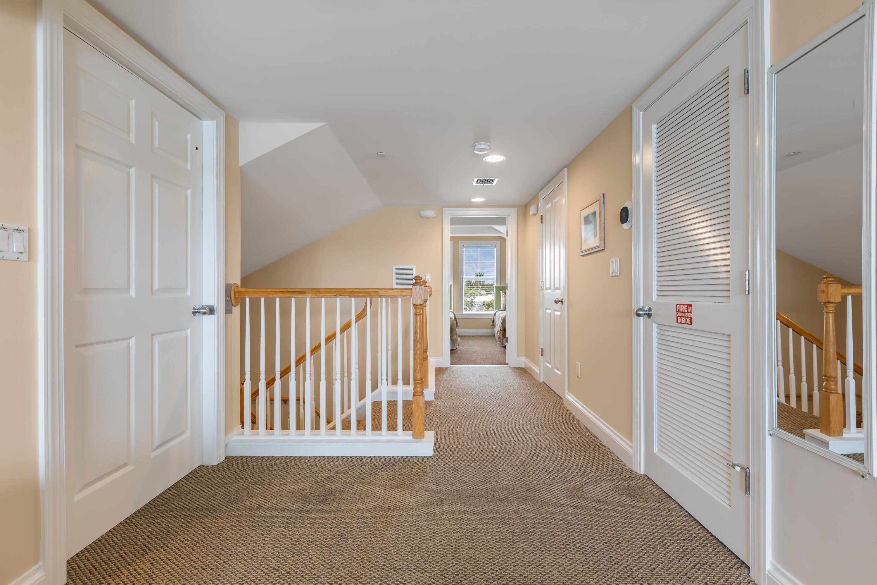 719 Eisenhower Drive Unit: 7