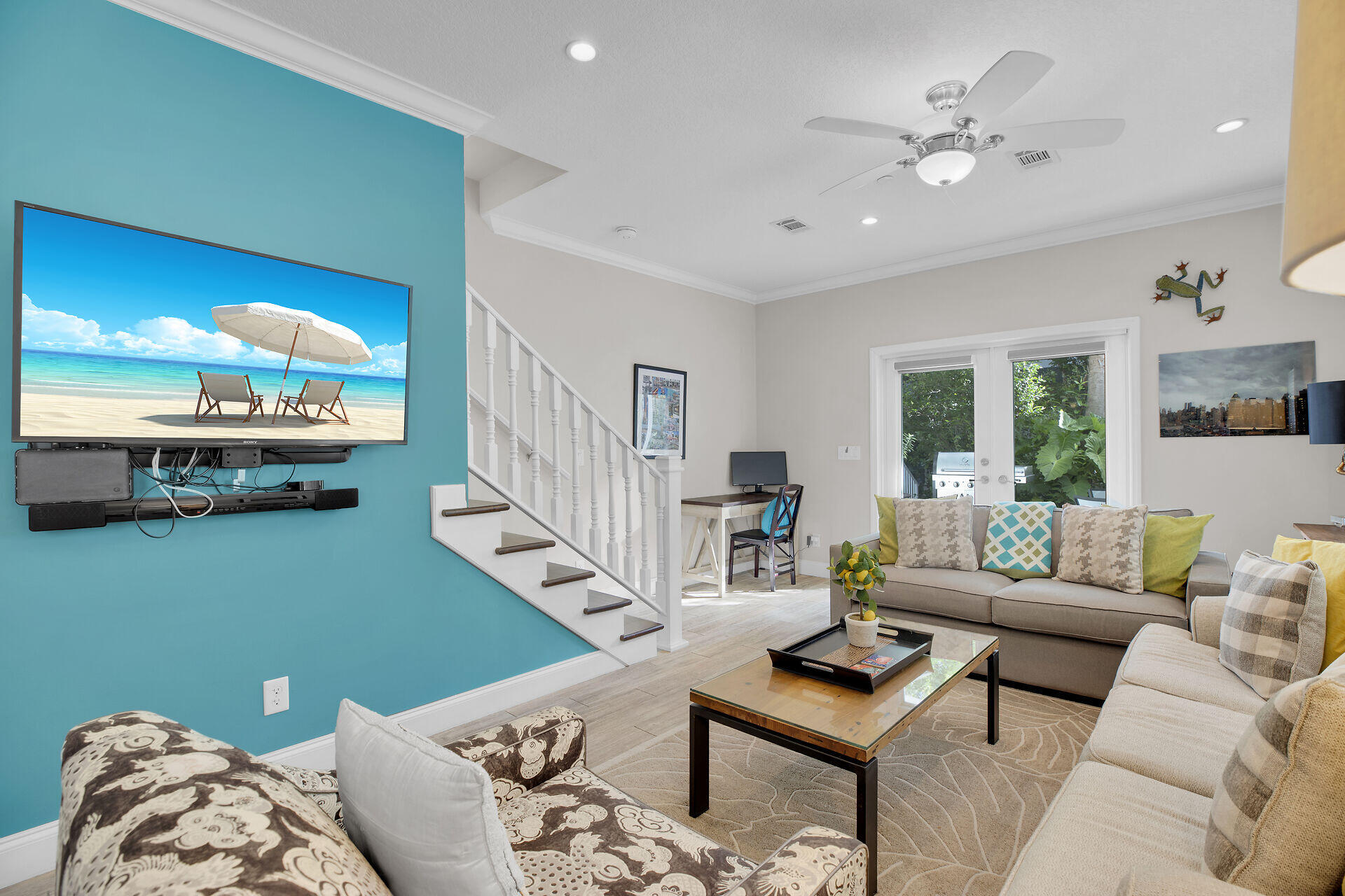 1025 Simonton Street