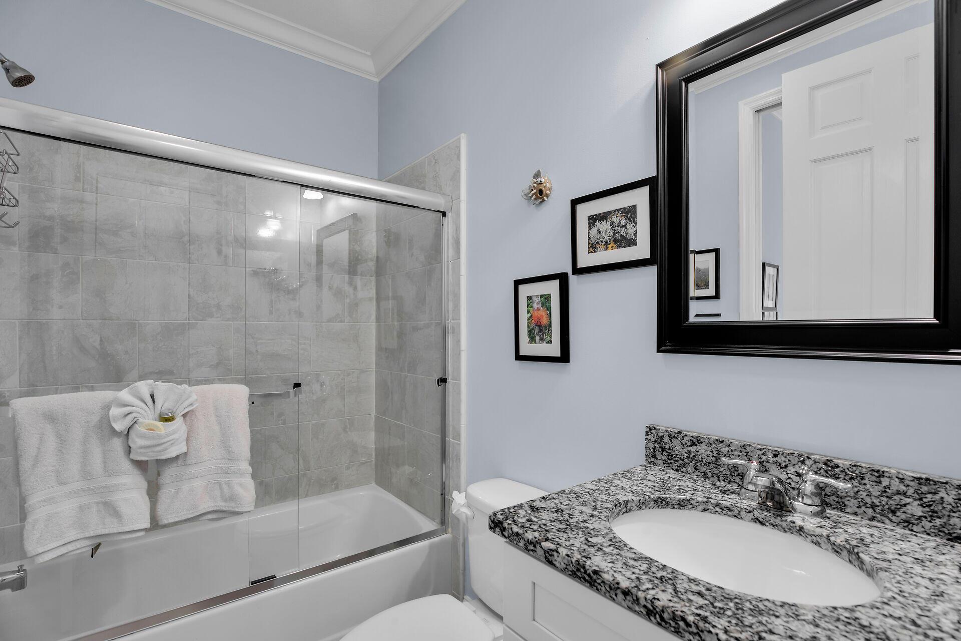 1025 Simonton Street