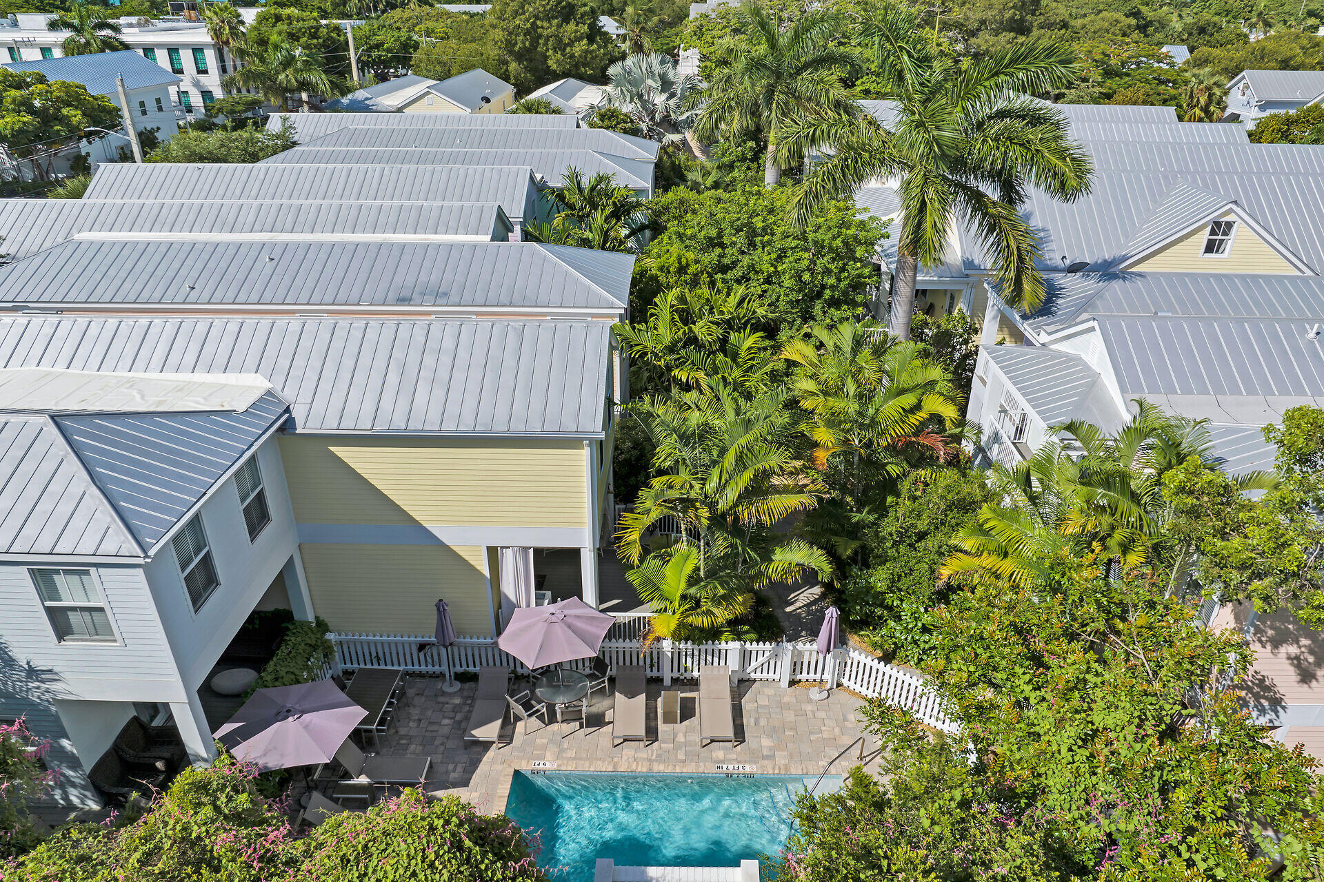 1025 Simonton Street