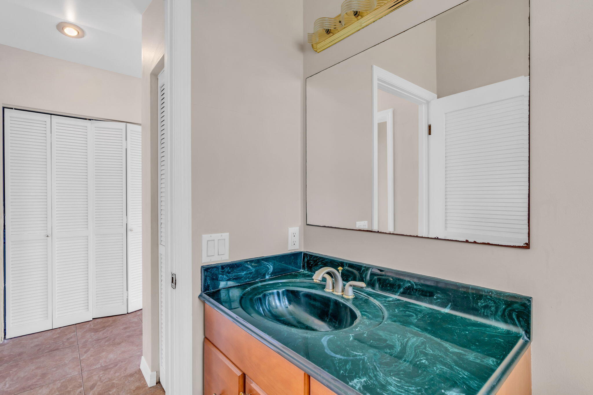 22882 Buccaneer Lane