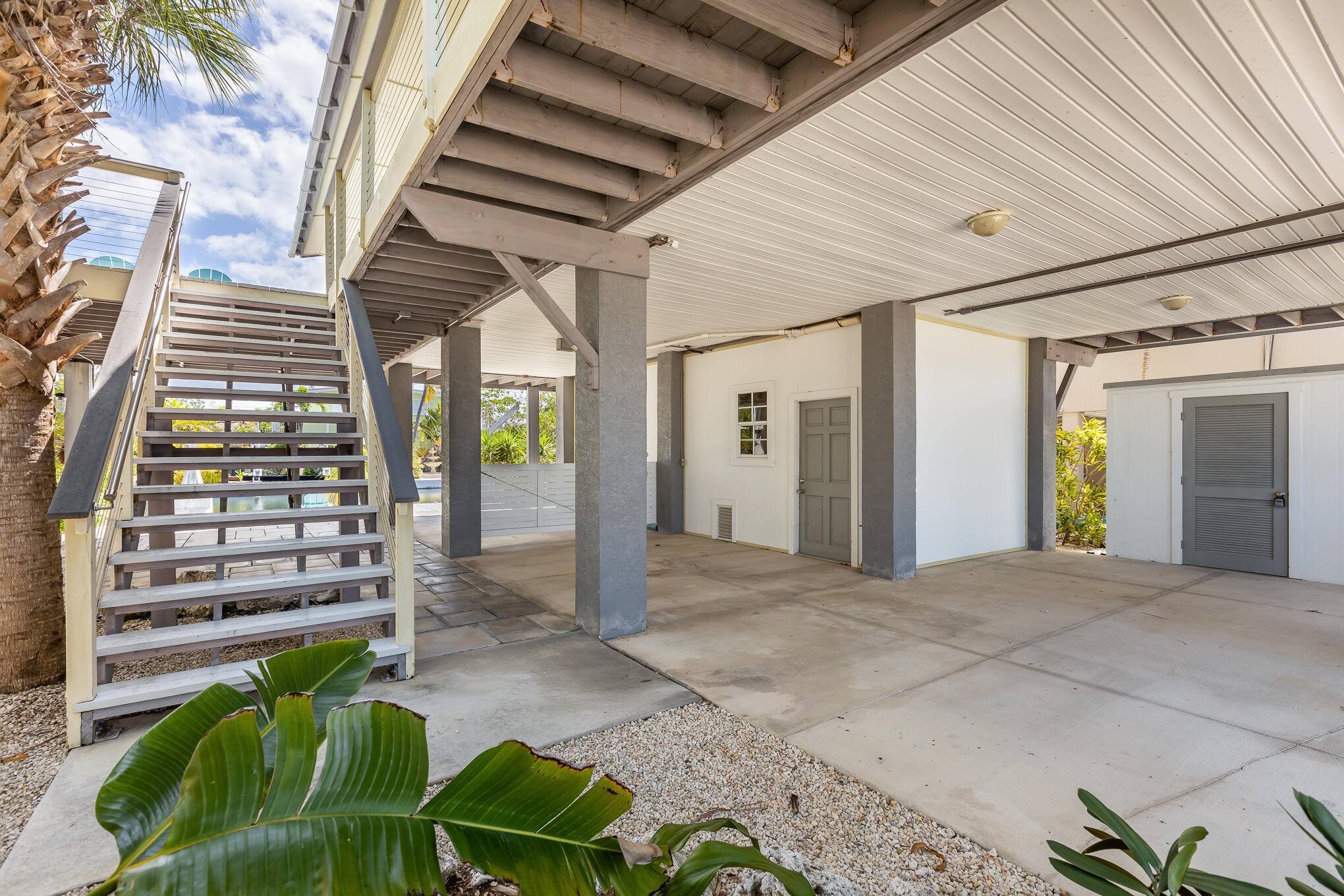 447 Pirates Road