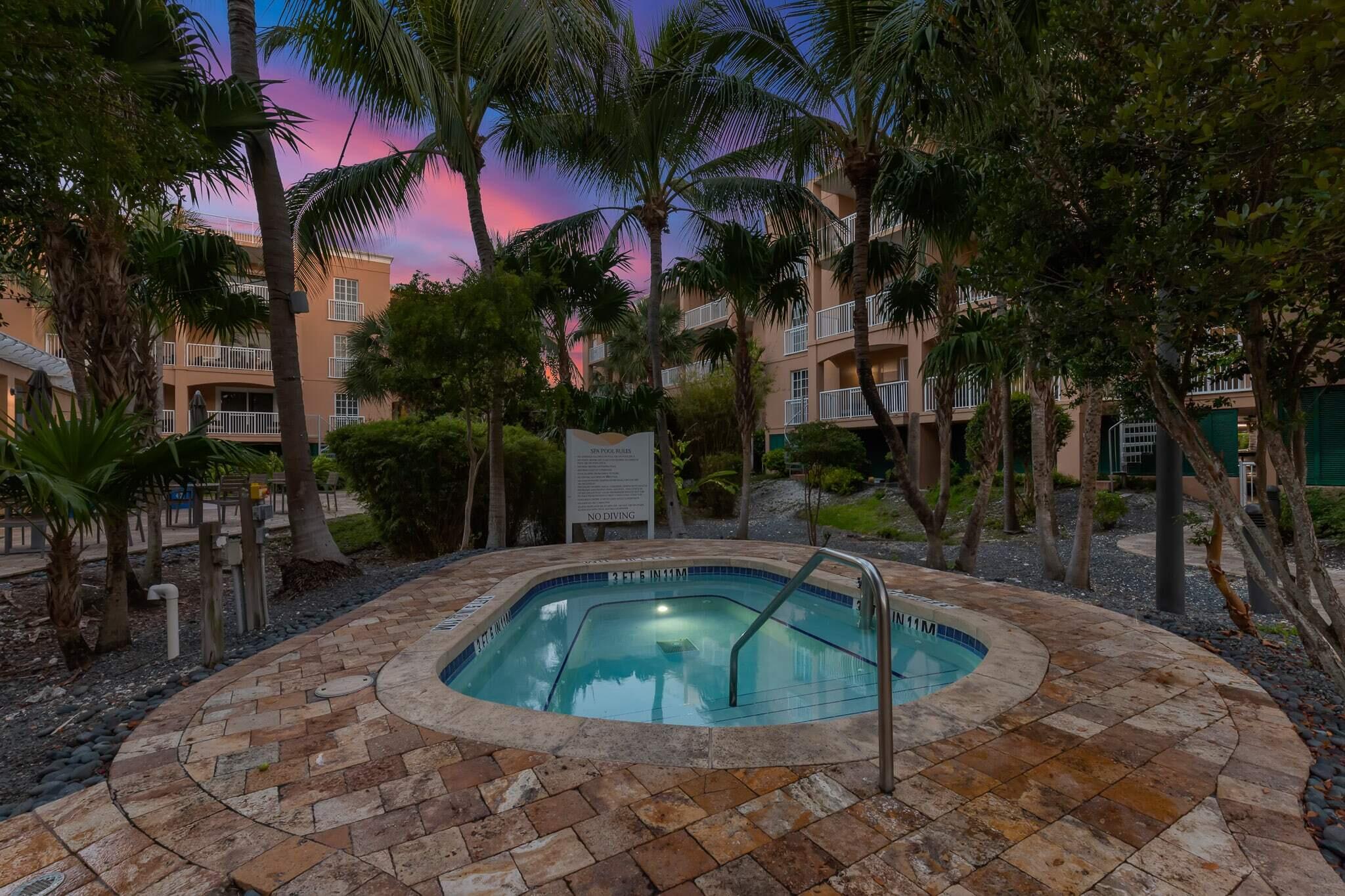 3841 N Roosevelt Boulevard Unit: 222