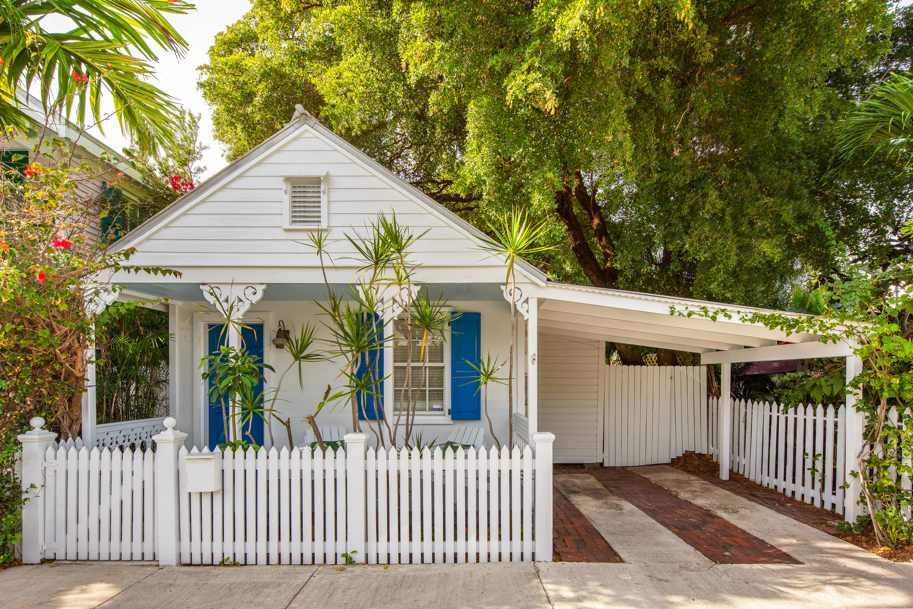 804 Ashe Street