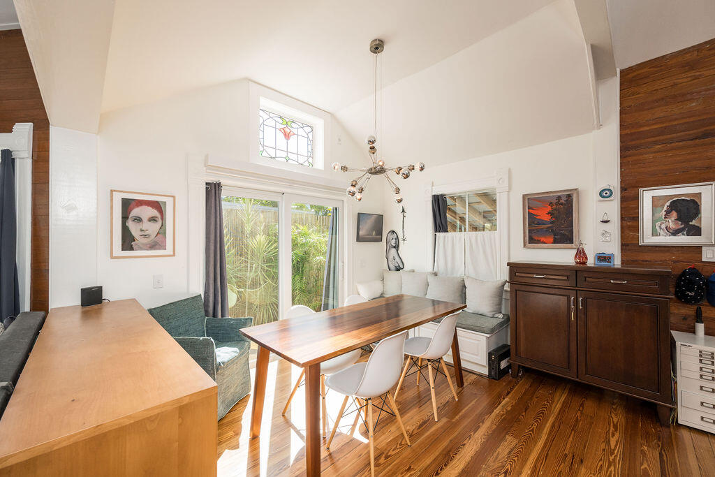 524 Margaret Street Unit: 103