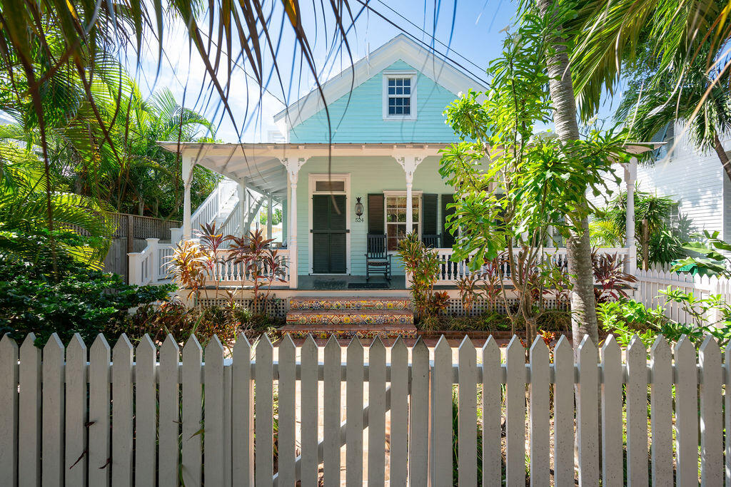524 Margaret Street Unit: 103