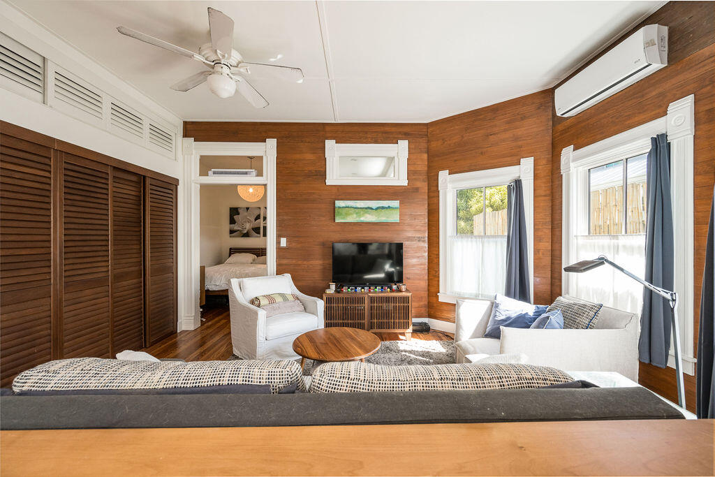 524 Margaret Street Unit: 103