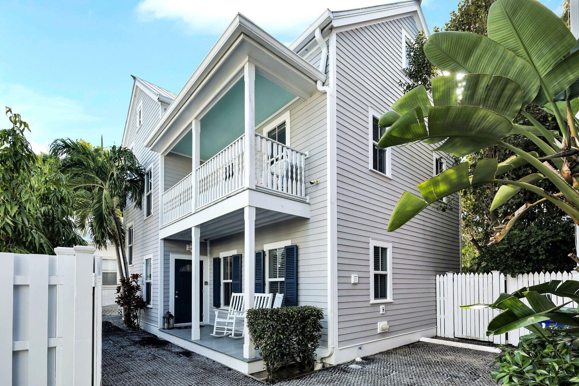 1100 Williams Lane