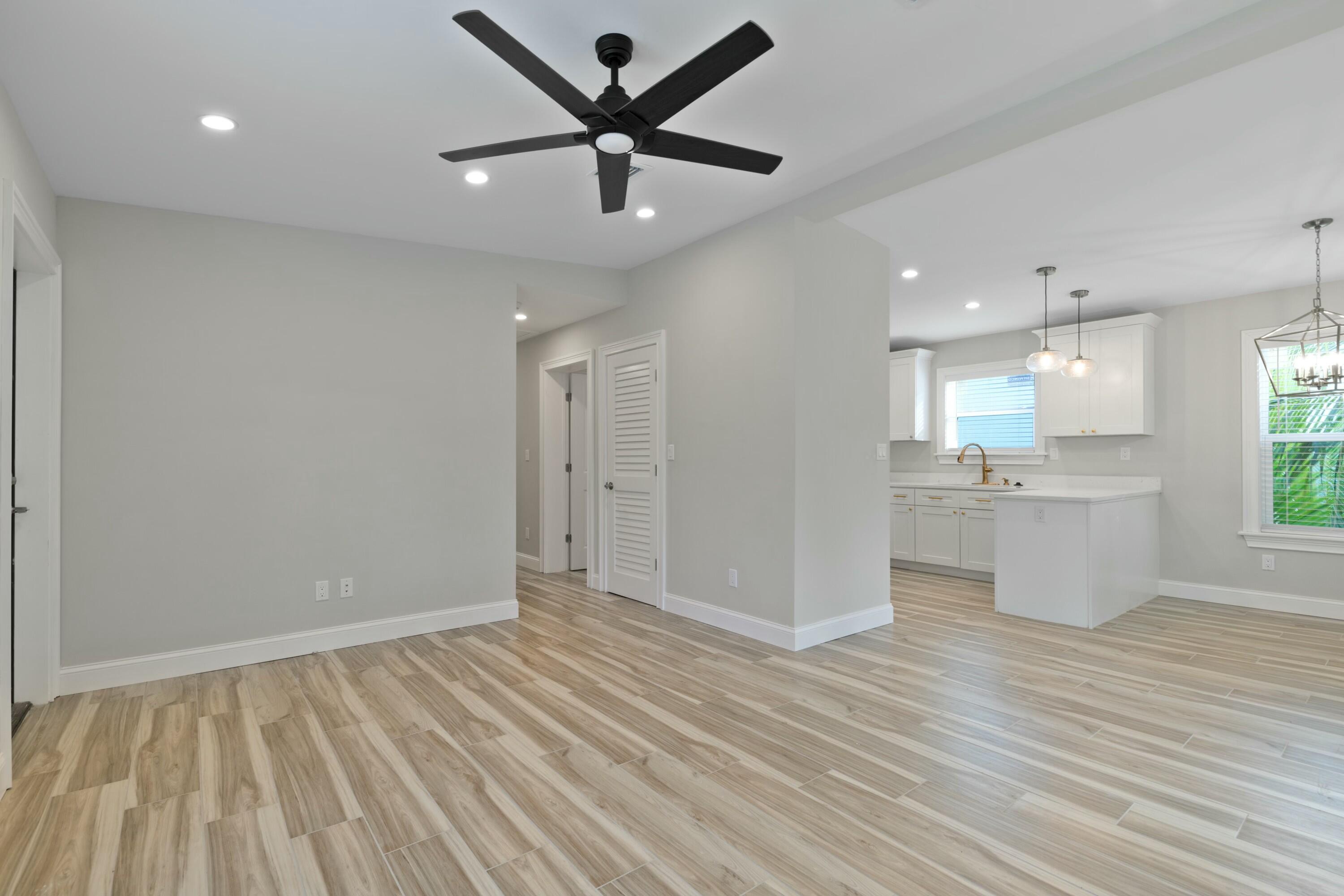 124 Yardarm Rd
