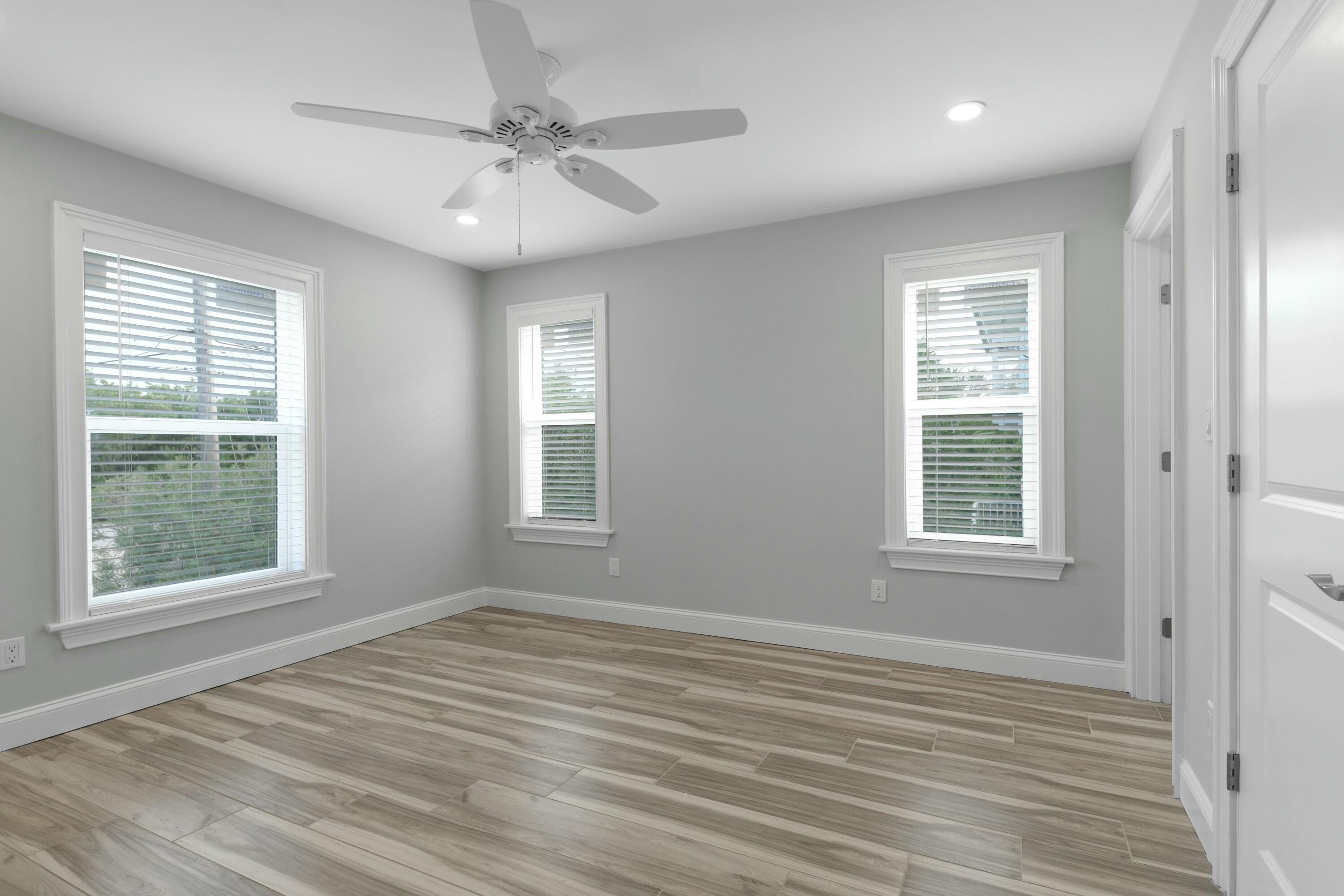 124 Yardarm Rd