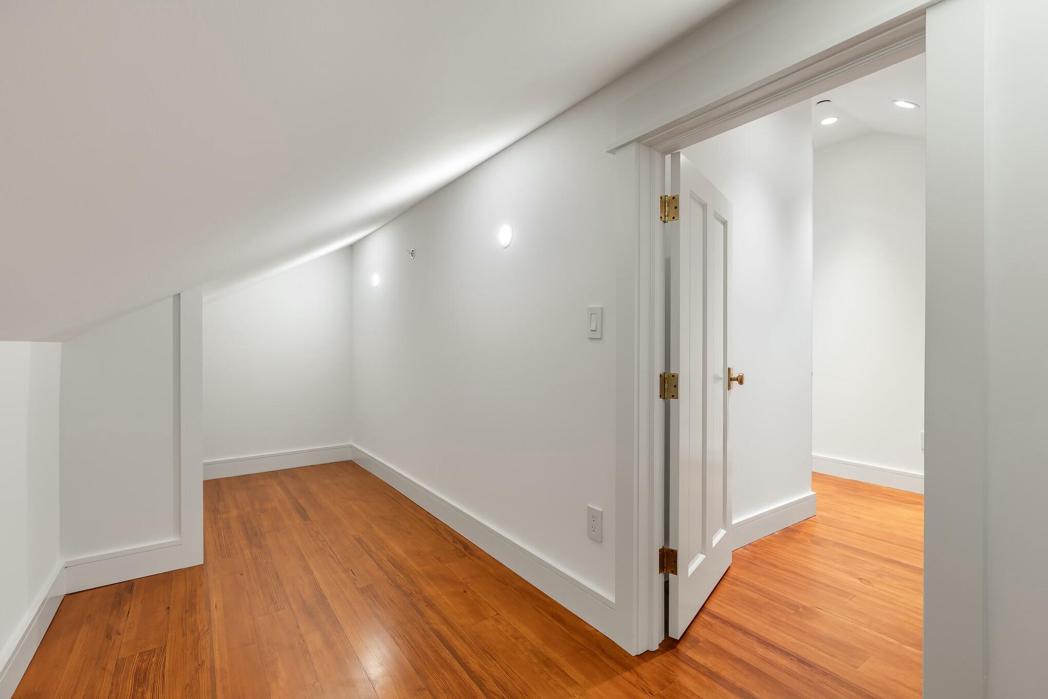 1311 Grinnell Street