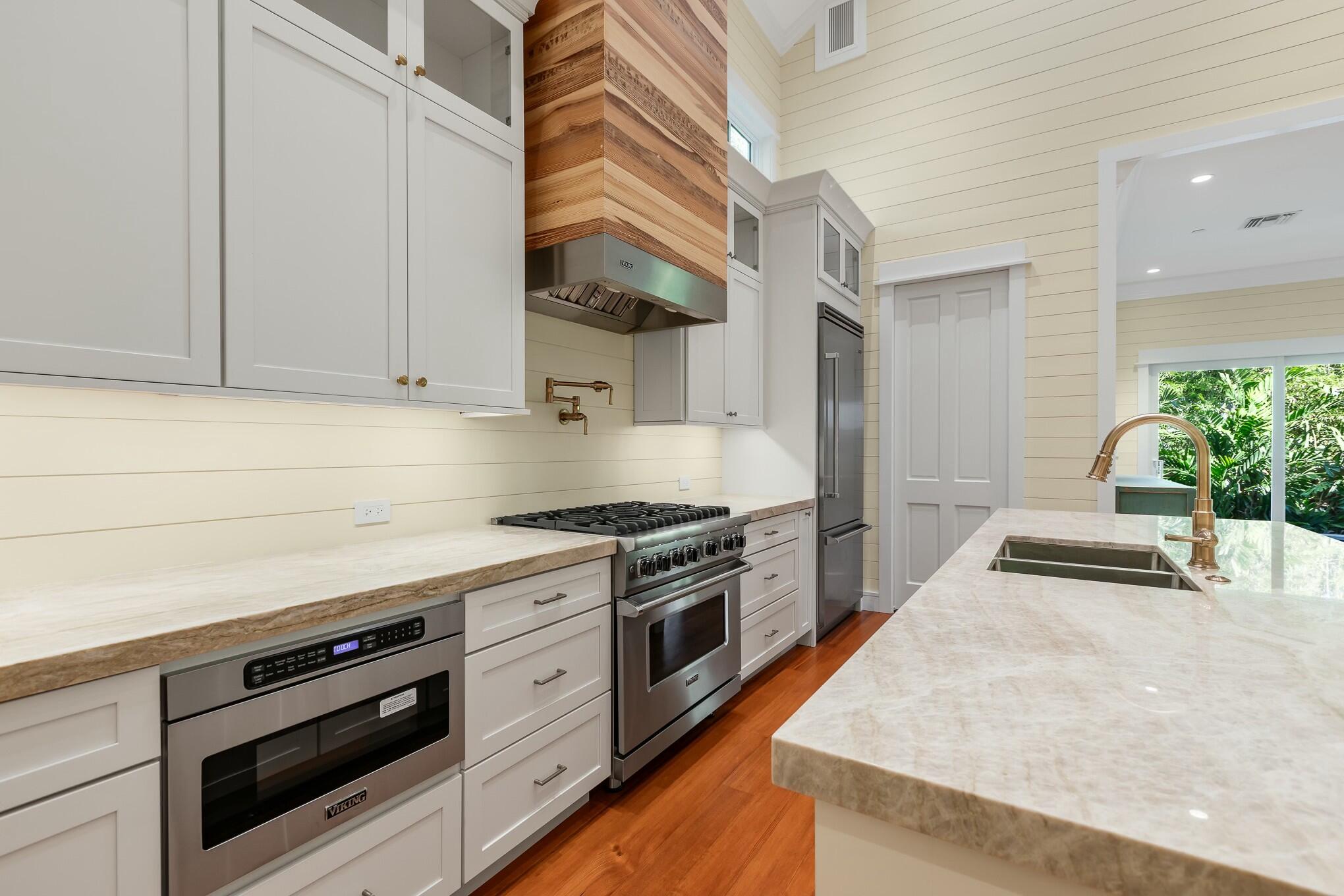 1311 Grinnell Street