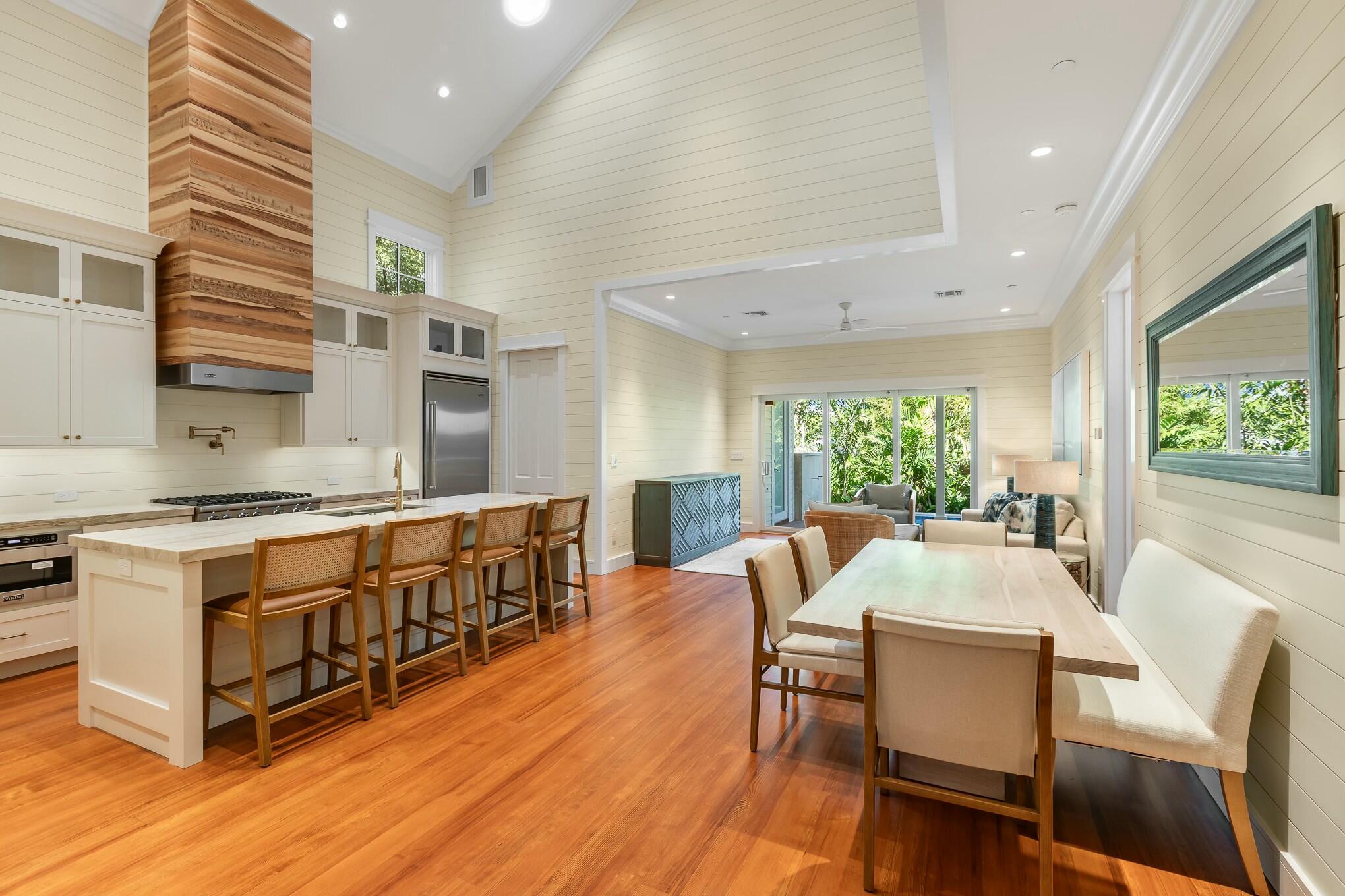 1311 Grinnell Street