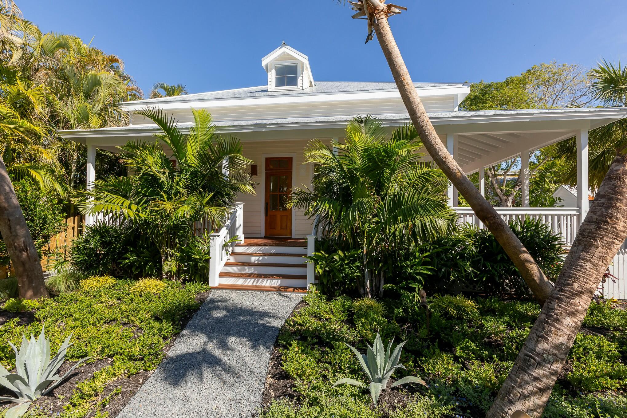 1311 Grinnell Street