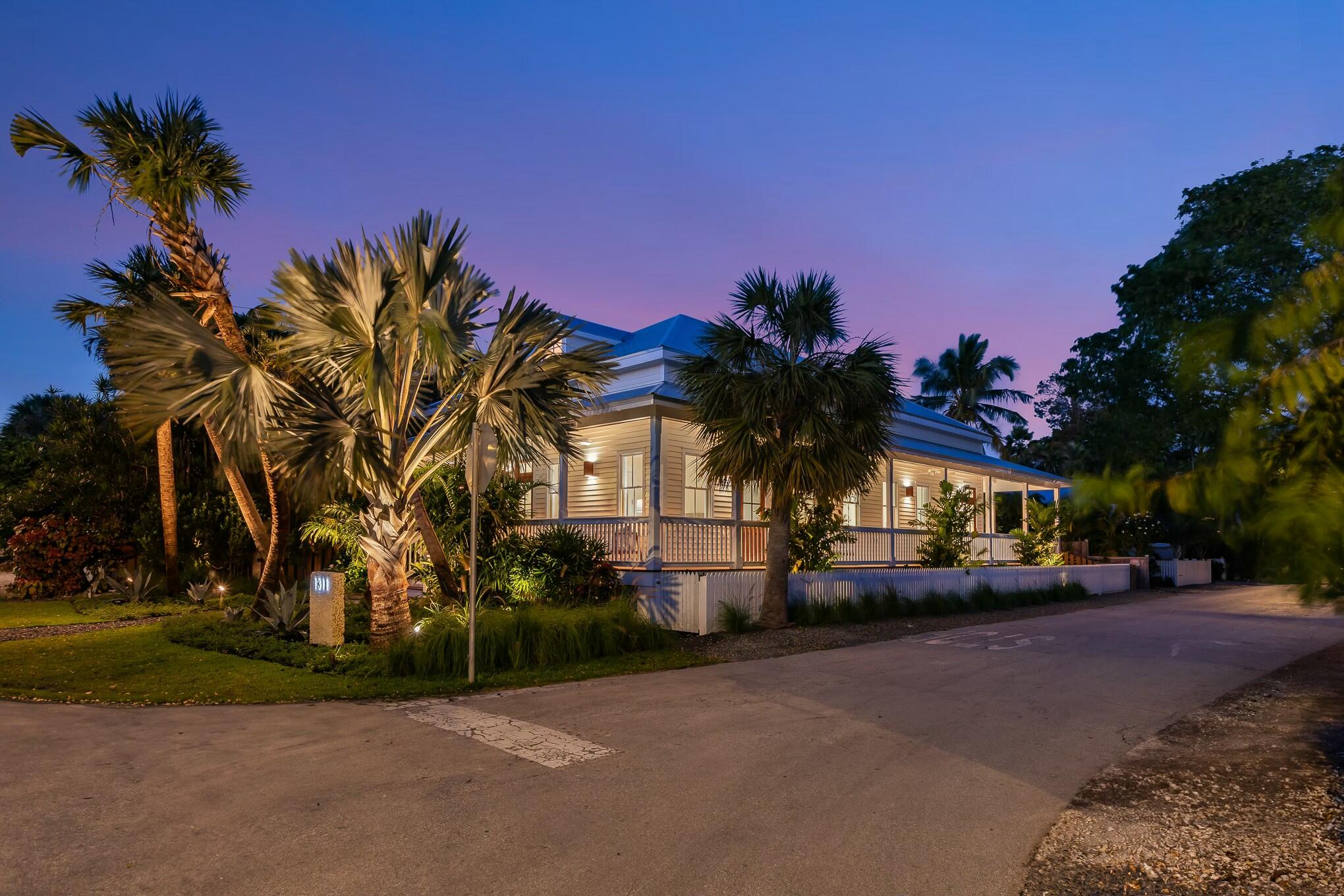 1311 Grinnell Street