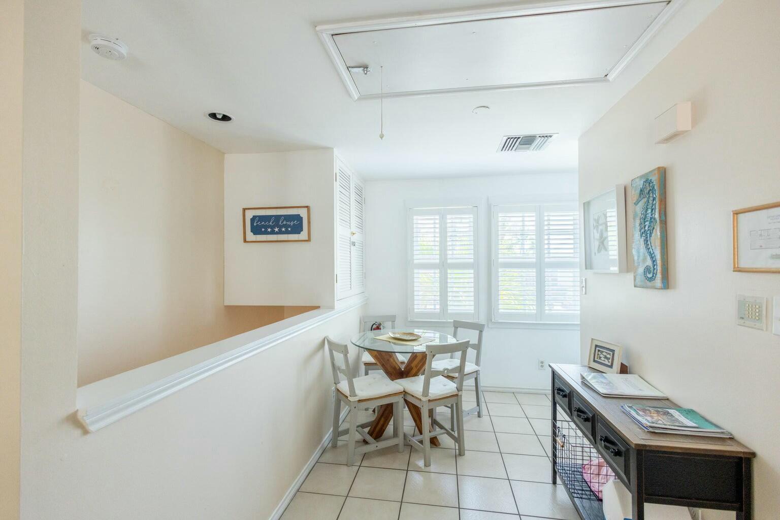 206 Southard Street Unit: 8