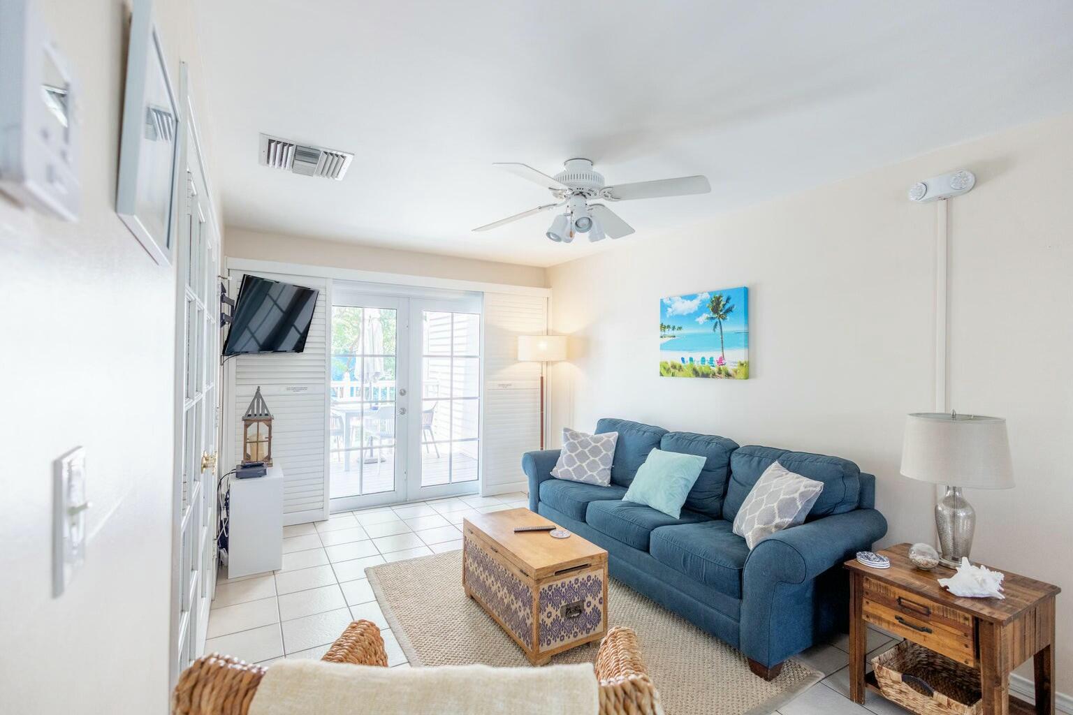 206 Southard Street Unit: 8