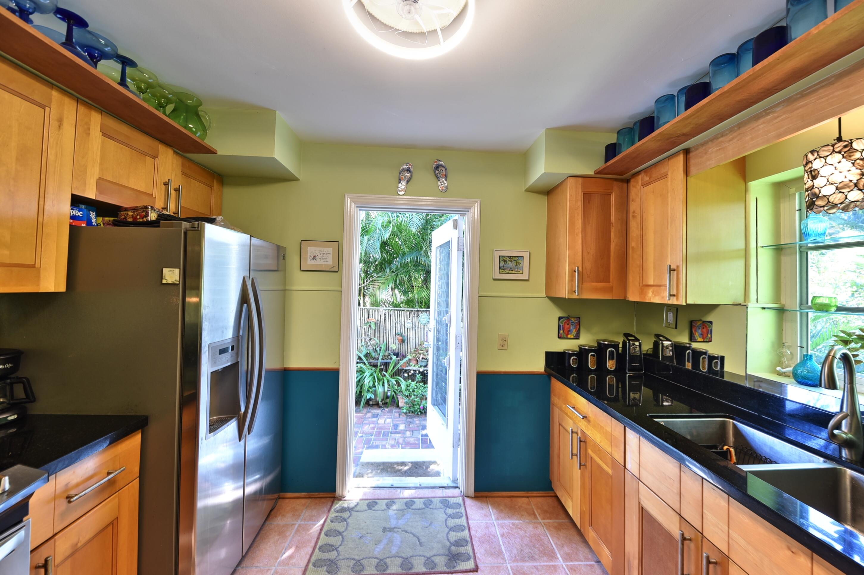 812 Carsten Lane