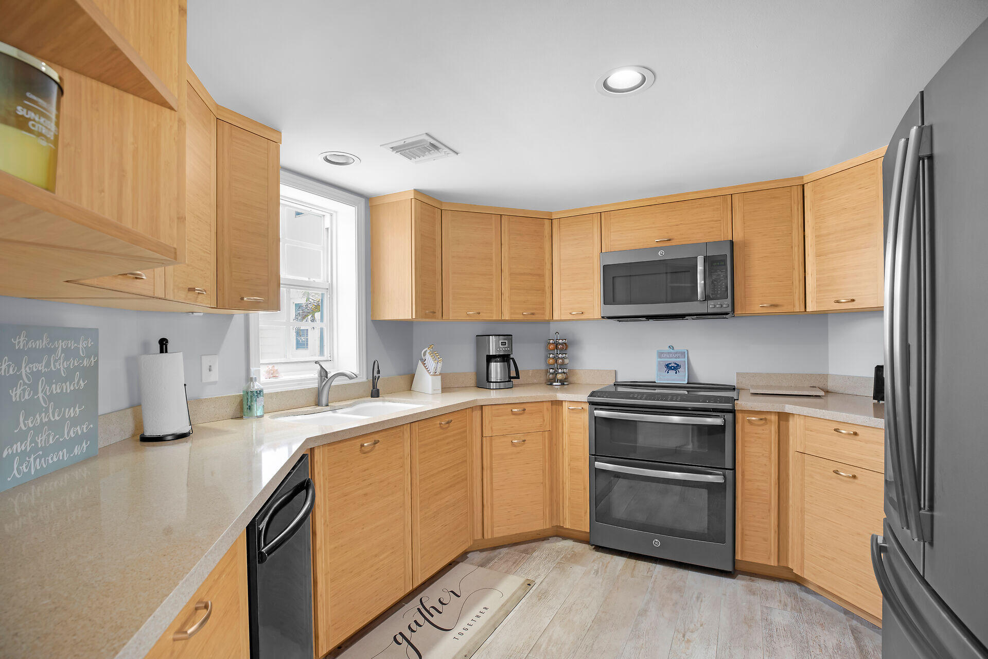30 Hilton Haven Road Unit: 2B