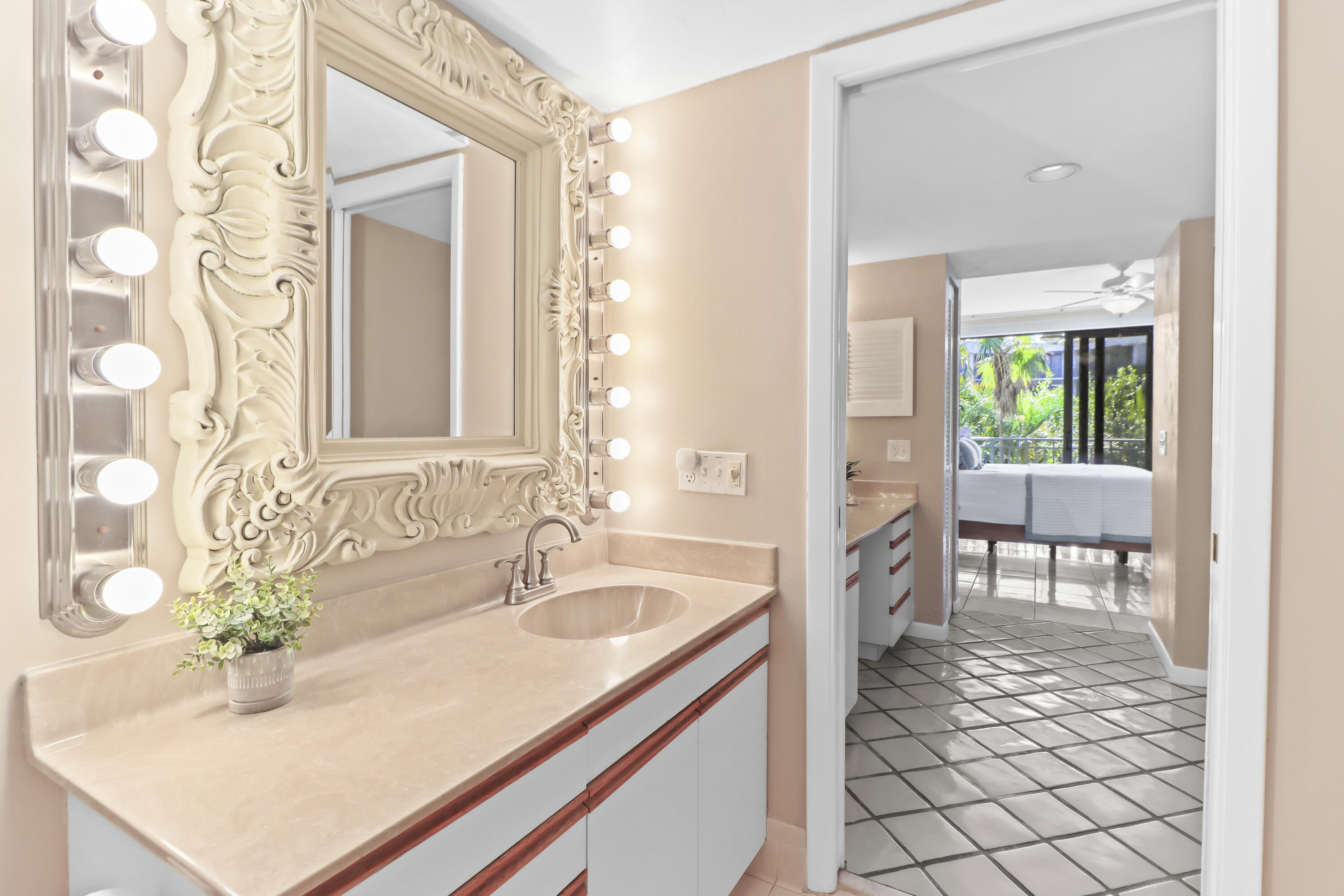 1800 Atlantic Boulevard Unit: 220C