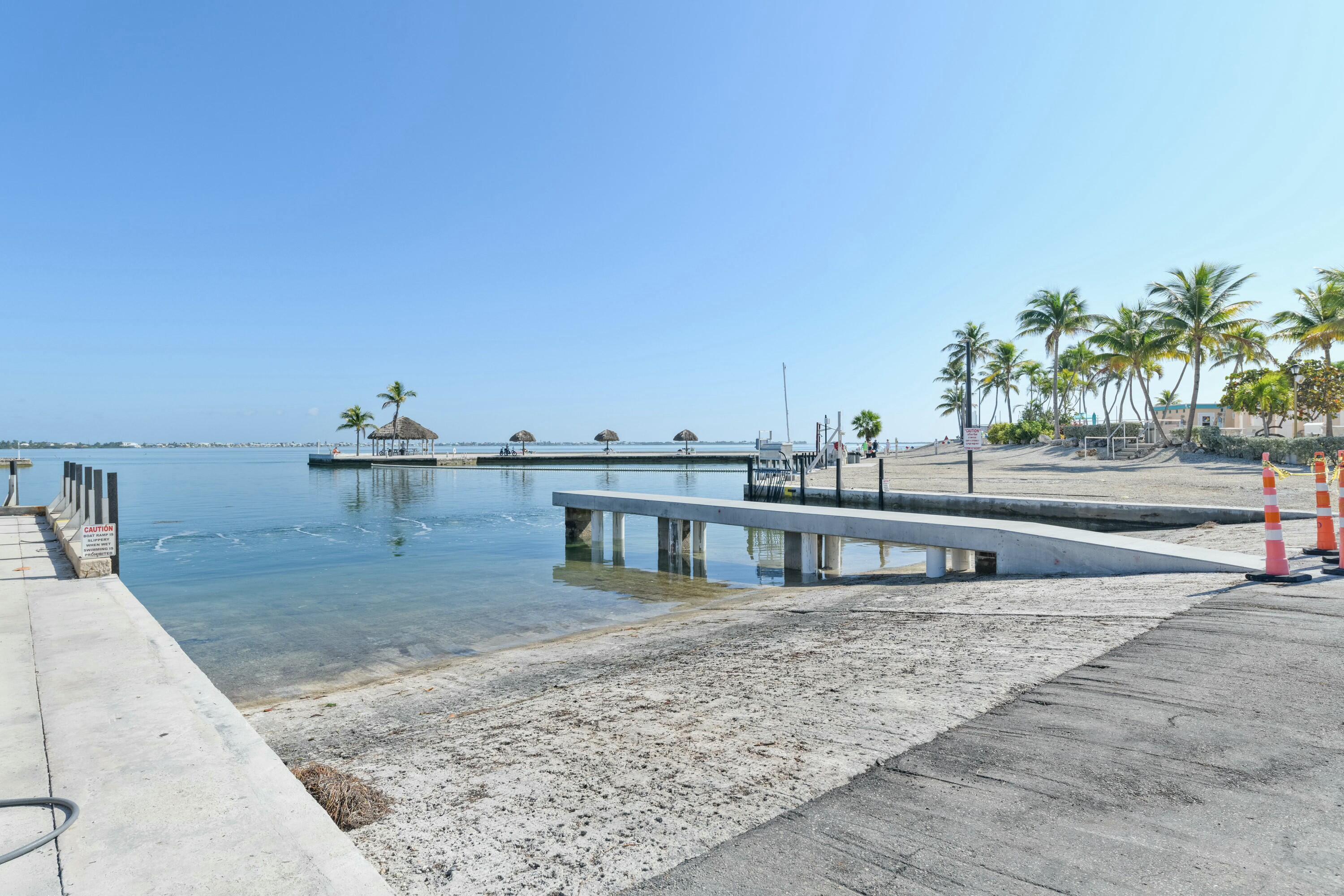701 Spanish Main Drive Unit: 384