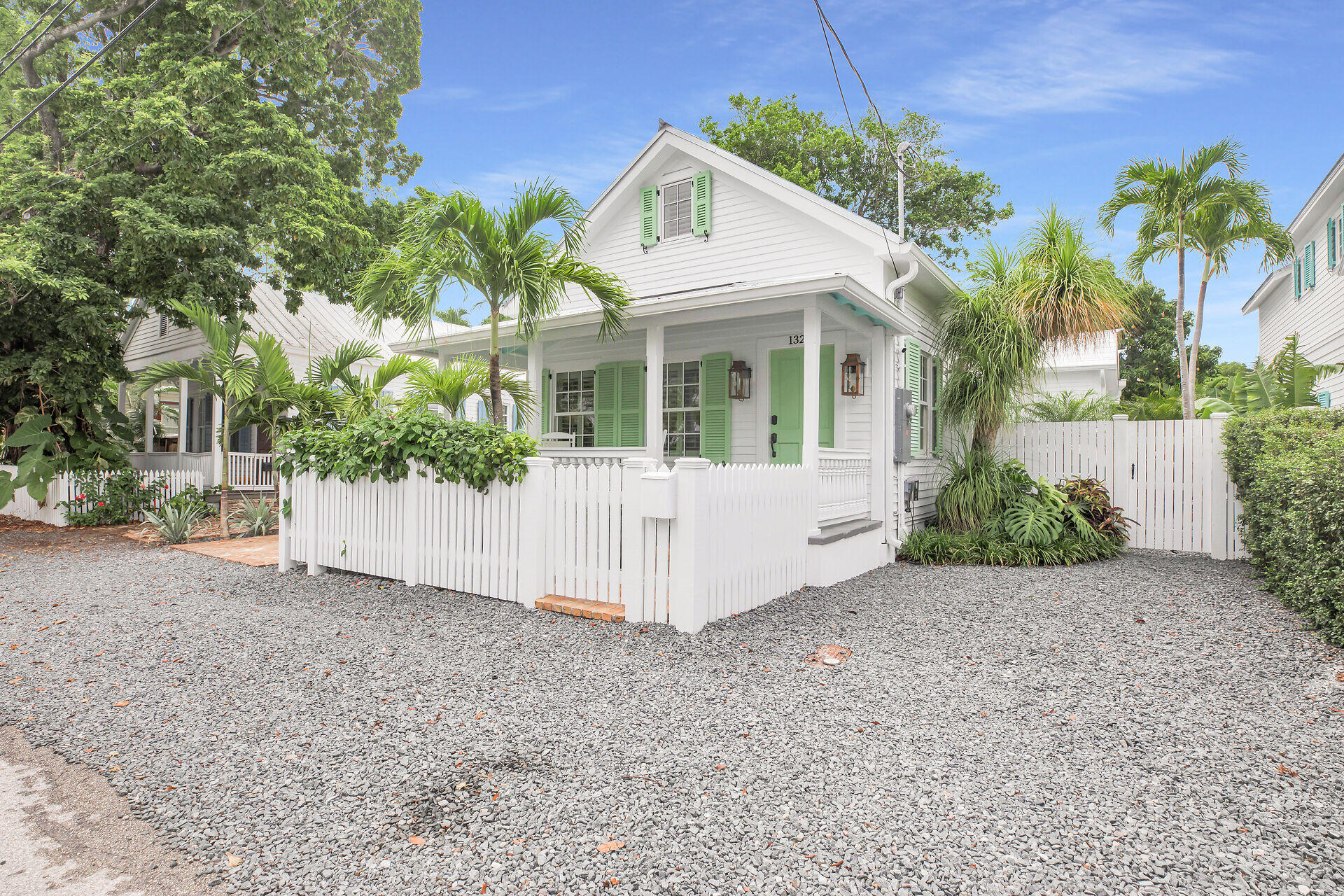 1328 Duncan Street