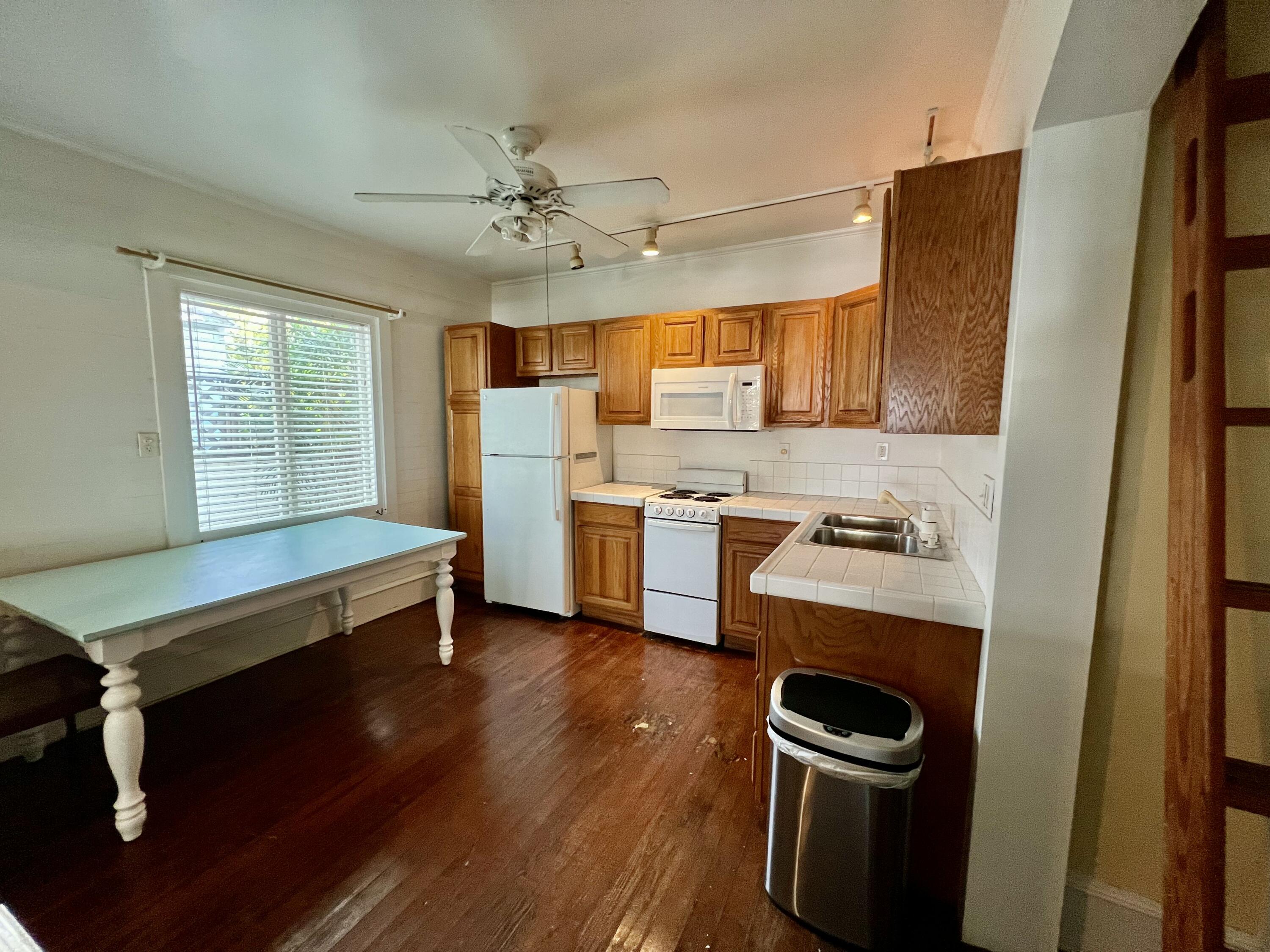 1122 Margaret Street