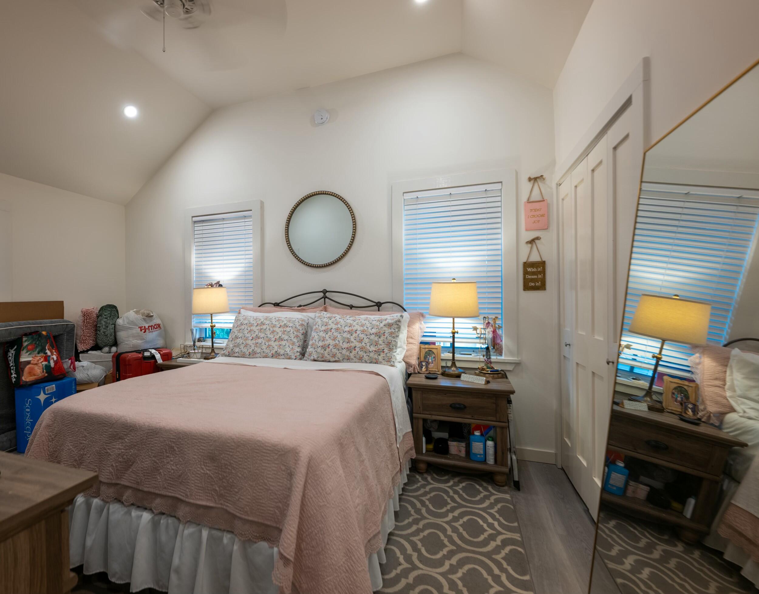 1028-1030 Truman Avenue